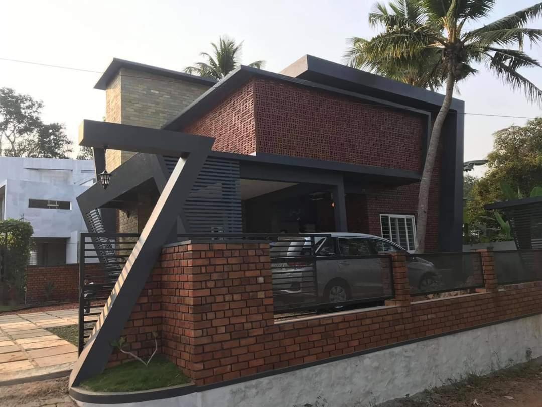 Edifice private villa