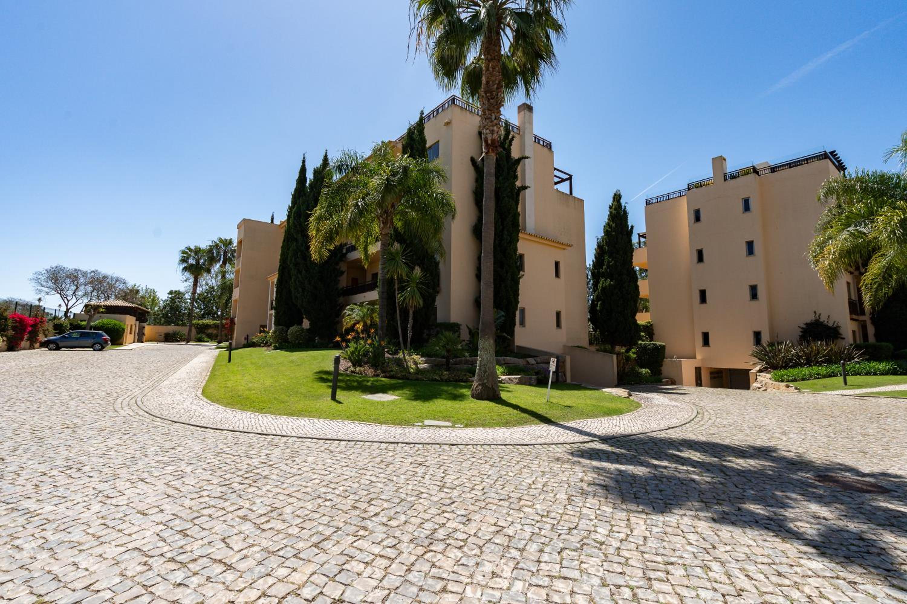 Love Nest Algarve Edition vilamoura view 3