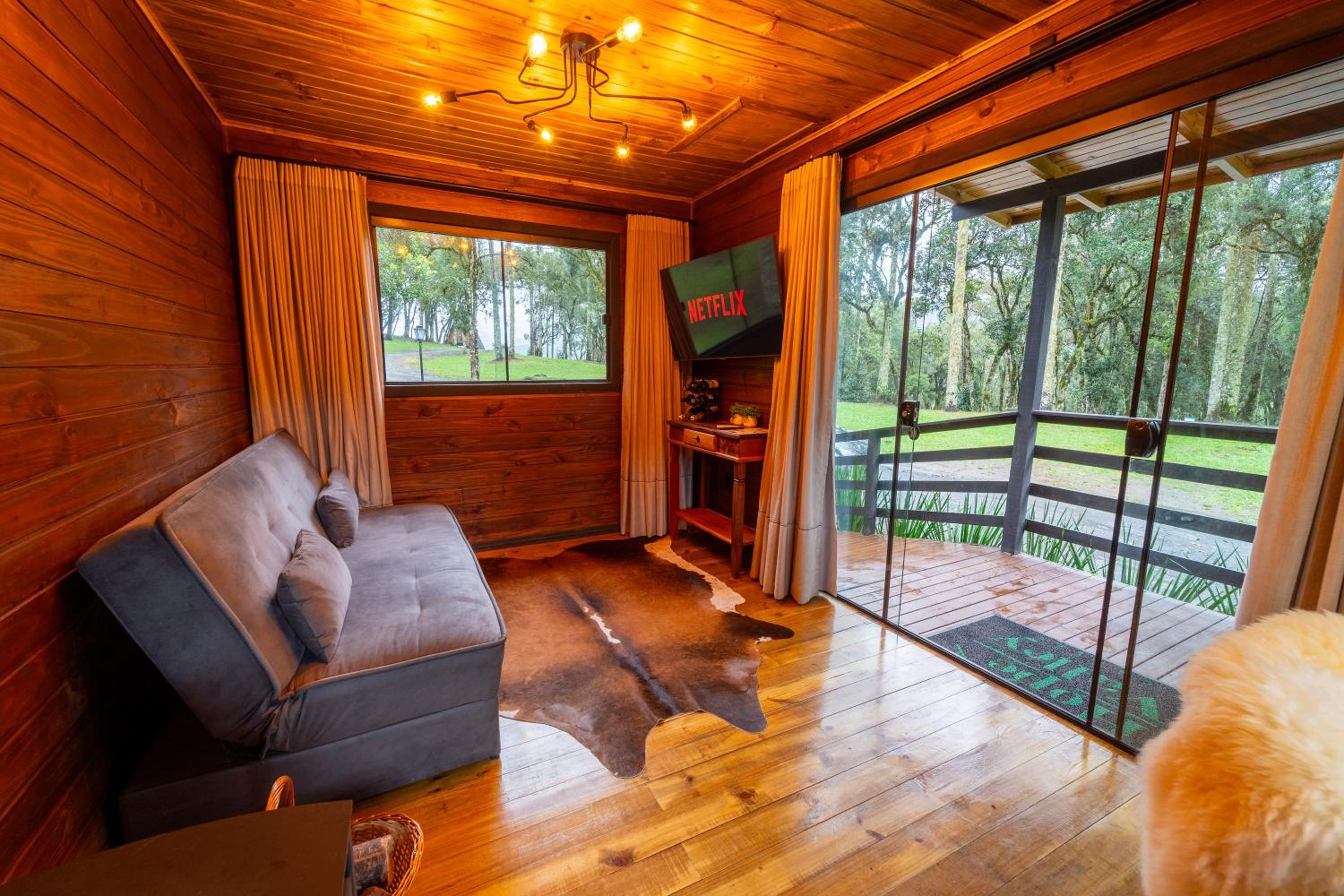 Hope Valley Cabanas