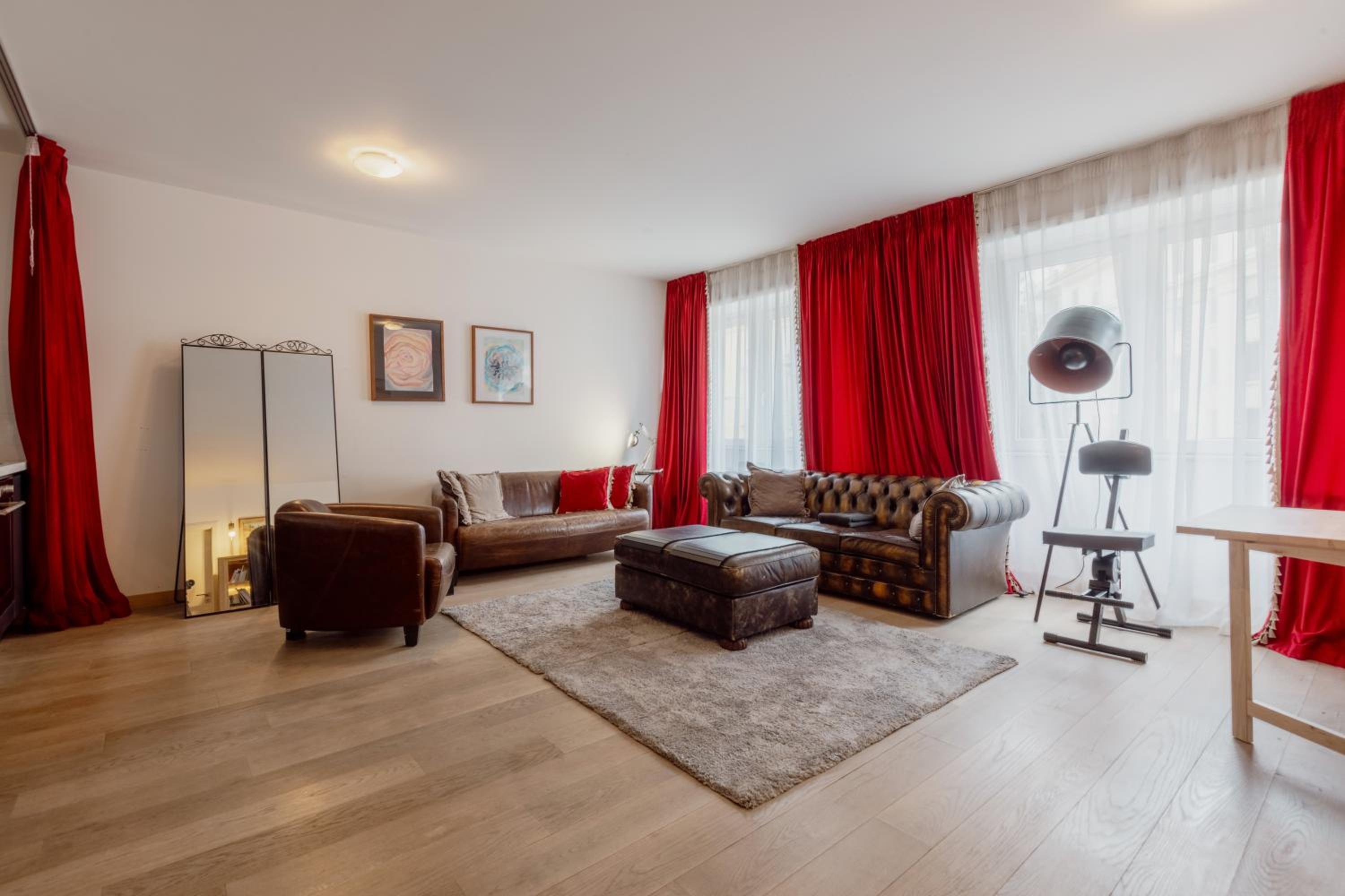 Appartement spacieux à 15 minutes du jet d'eau