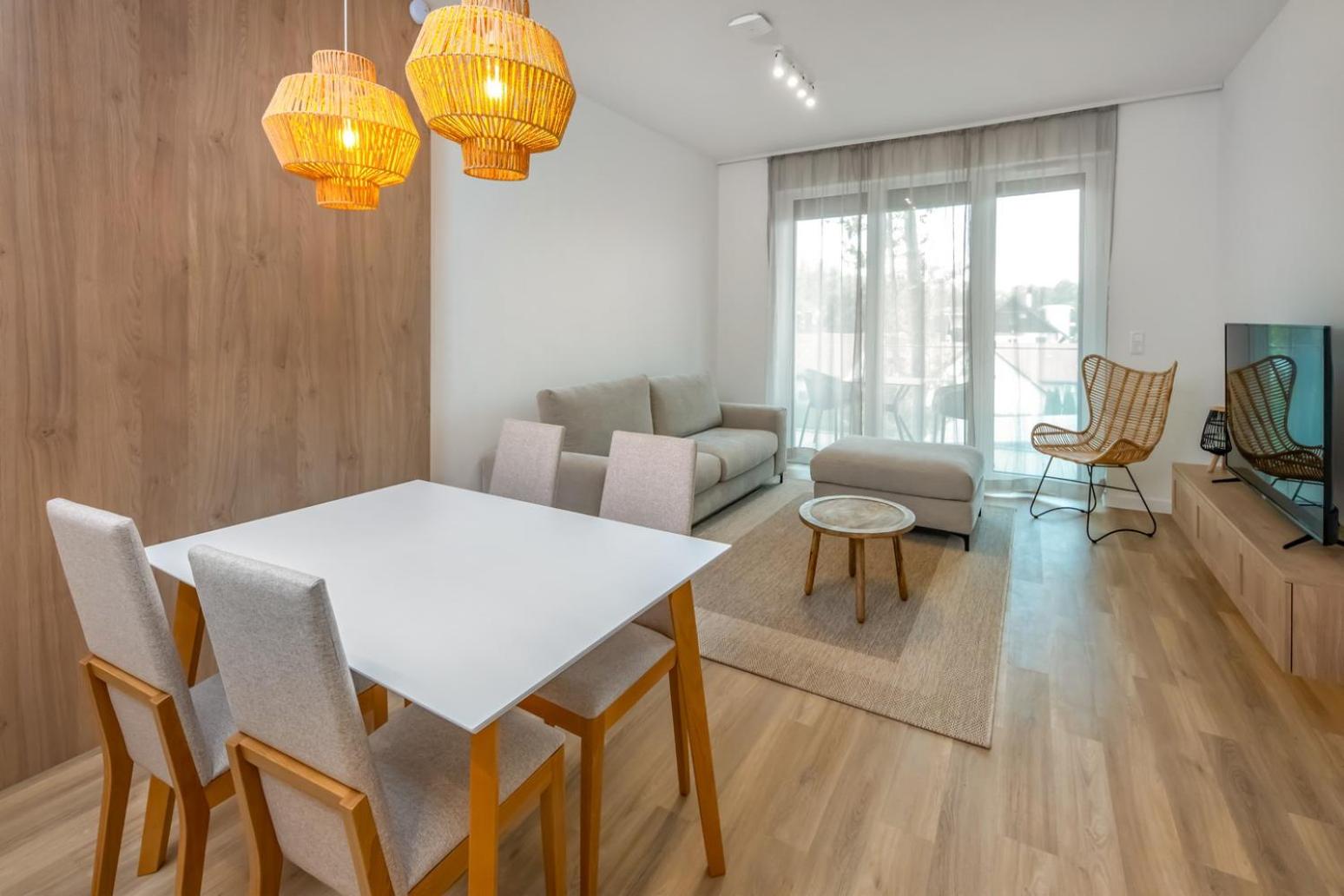 Platán Apartman by HelloBalatonlelle