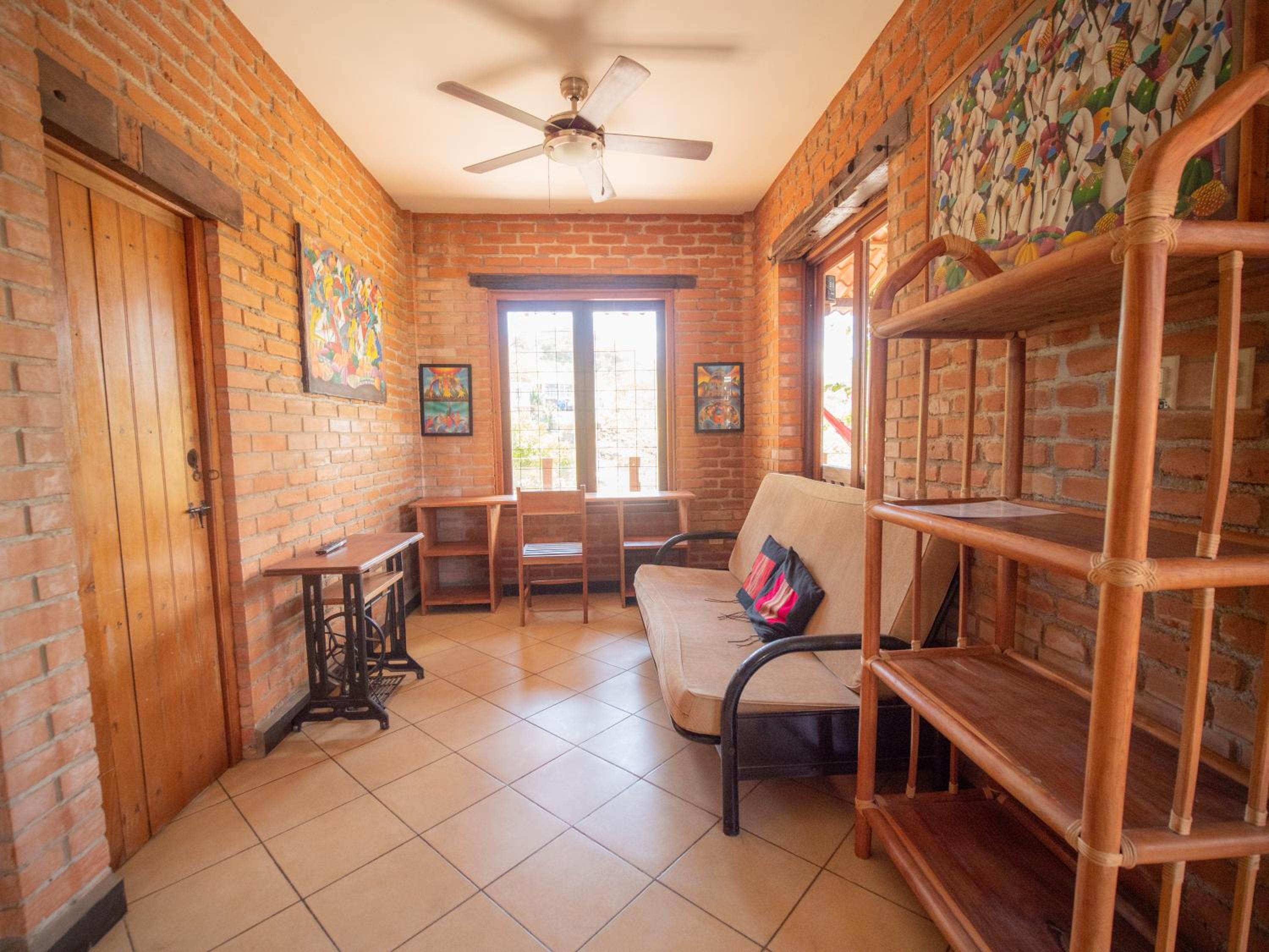 2 bedroom apartment with bay view, deck and roof terrace view 3