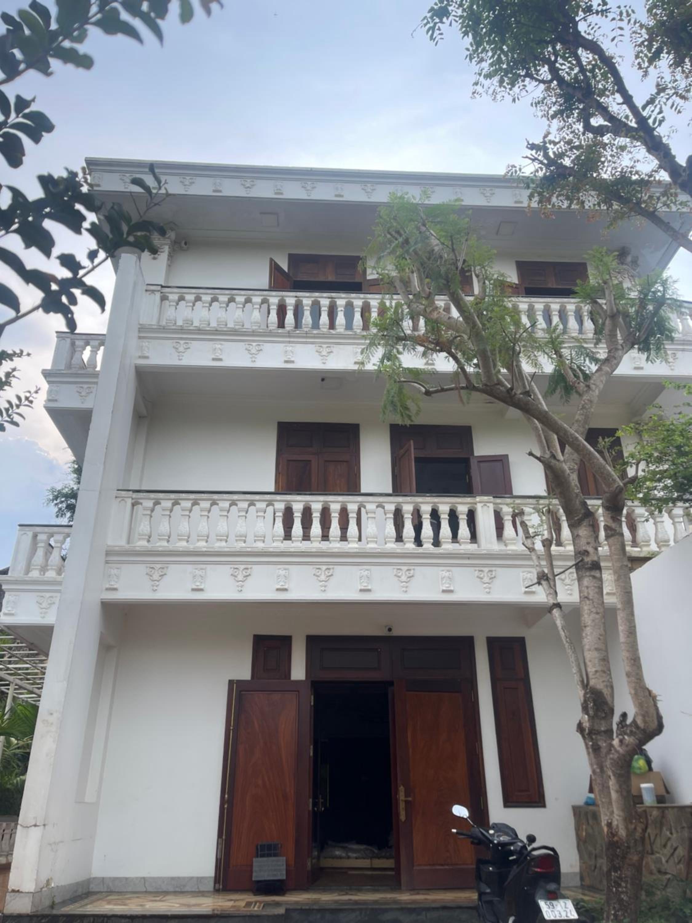 DNA Villa Space view 5