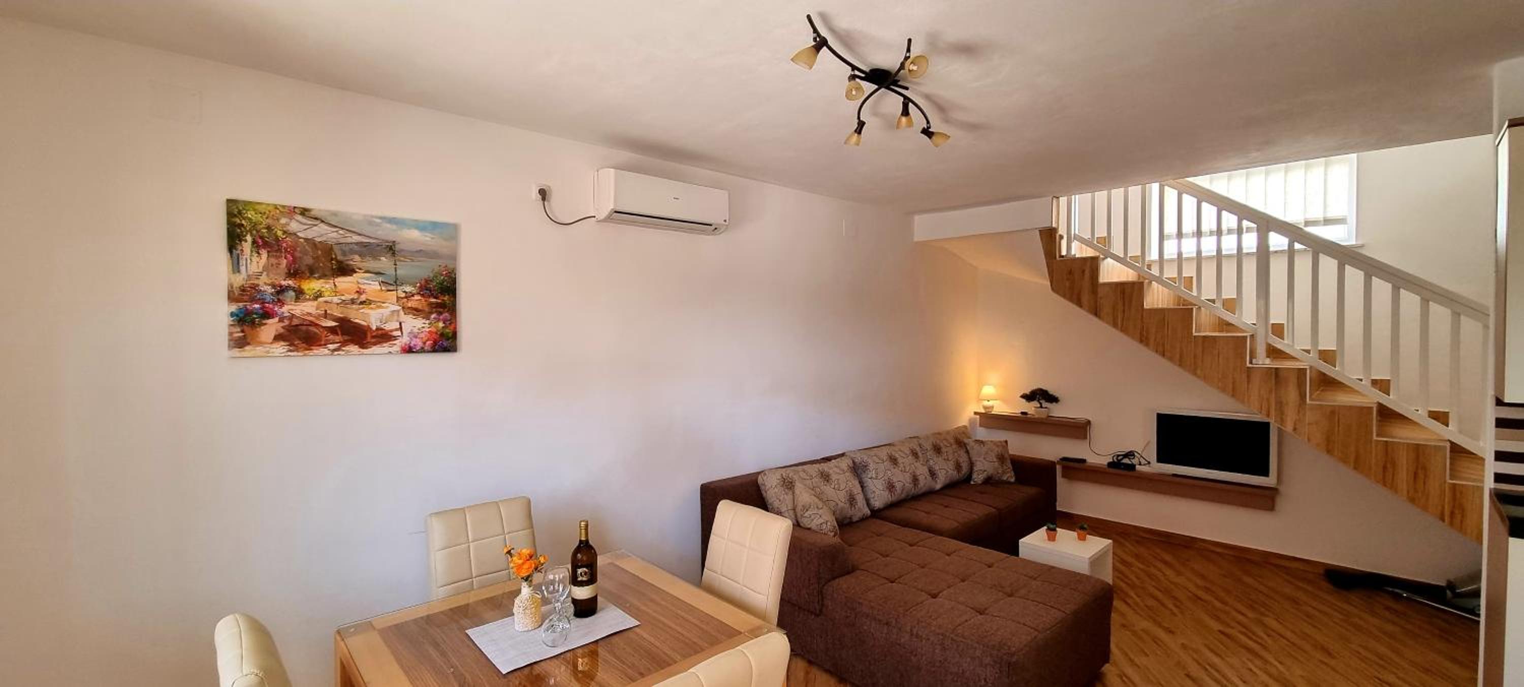 Apartment Alexandra
