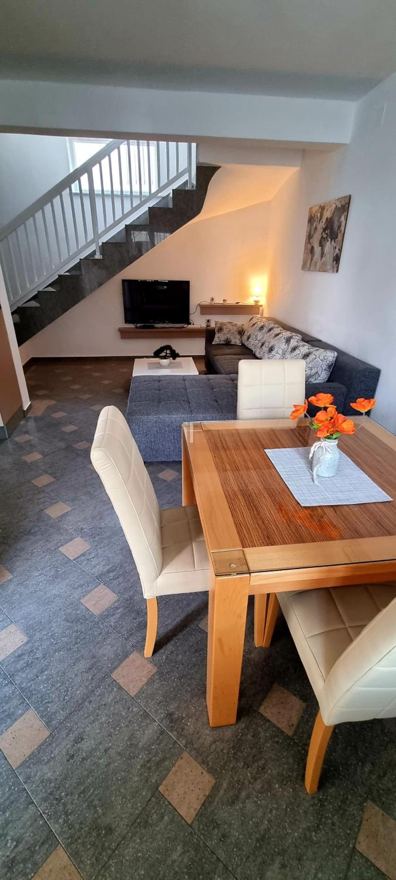 Apartment Alexandra