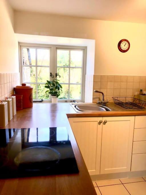 Stunning stone cottage on Bath's doorstep view 3