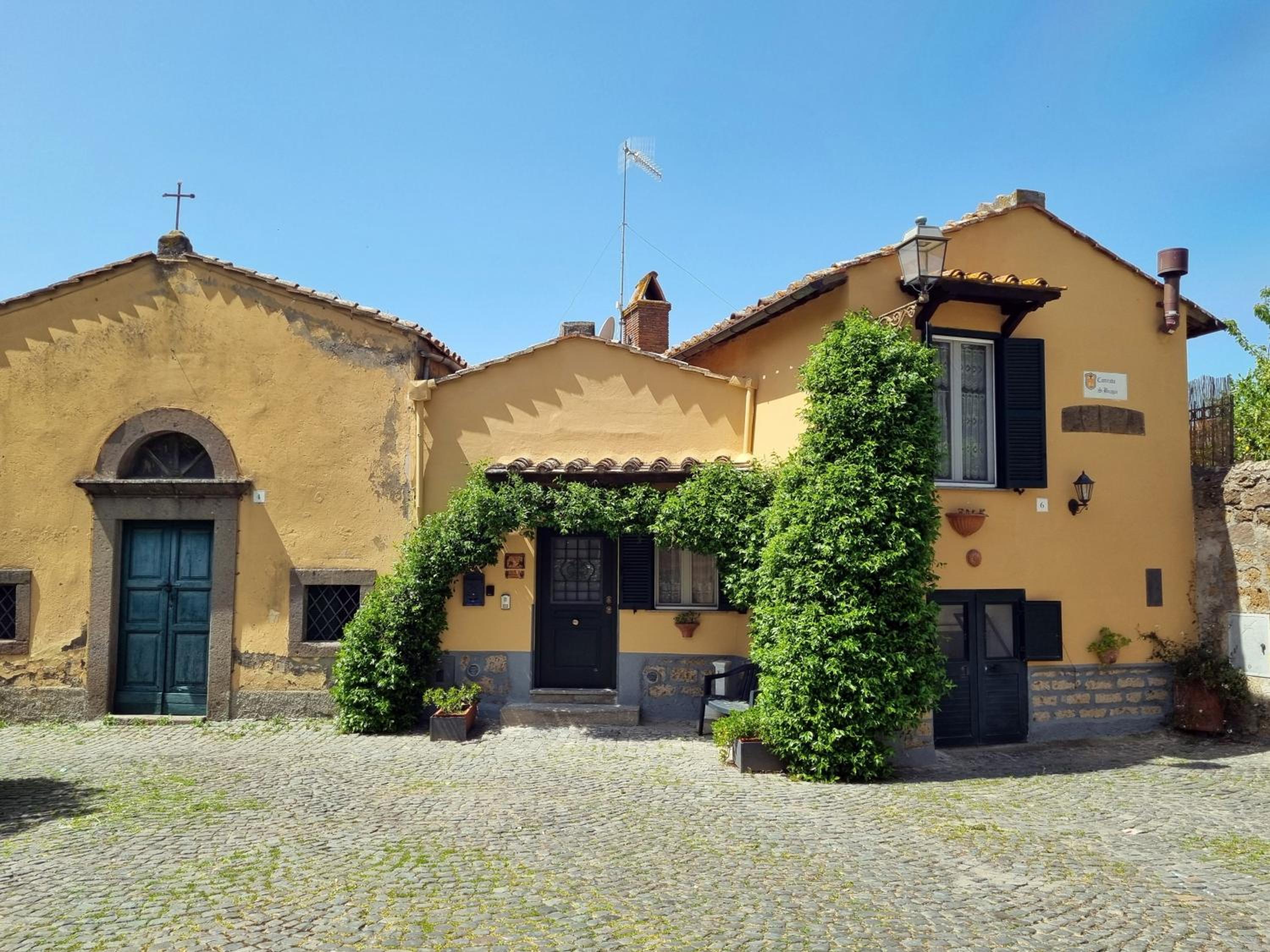 Casa Vacanze Nives view 3