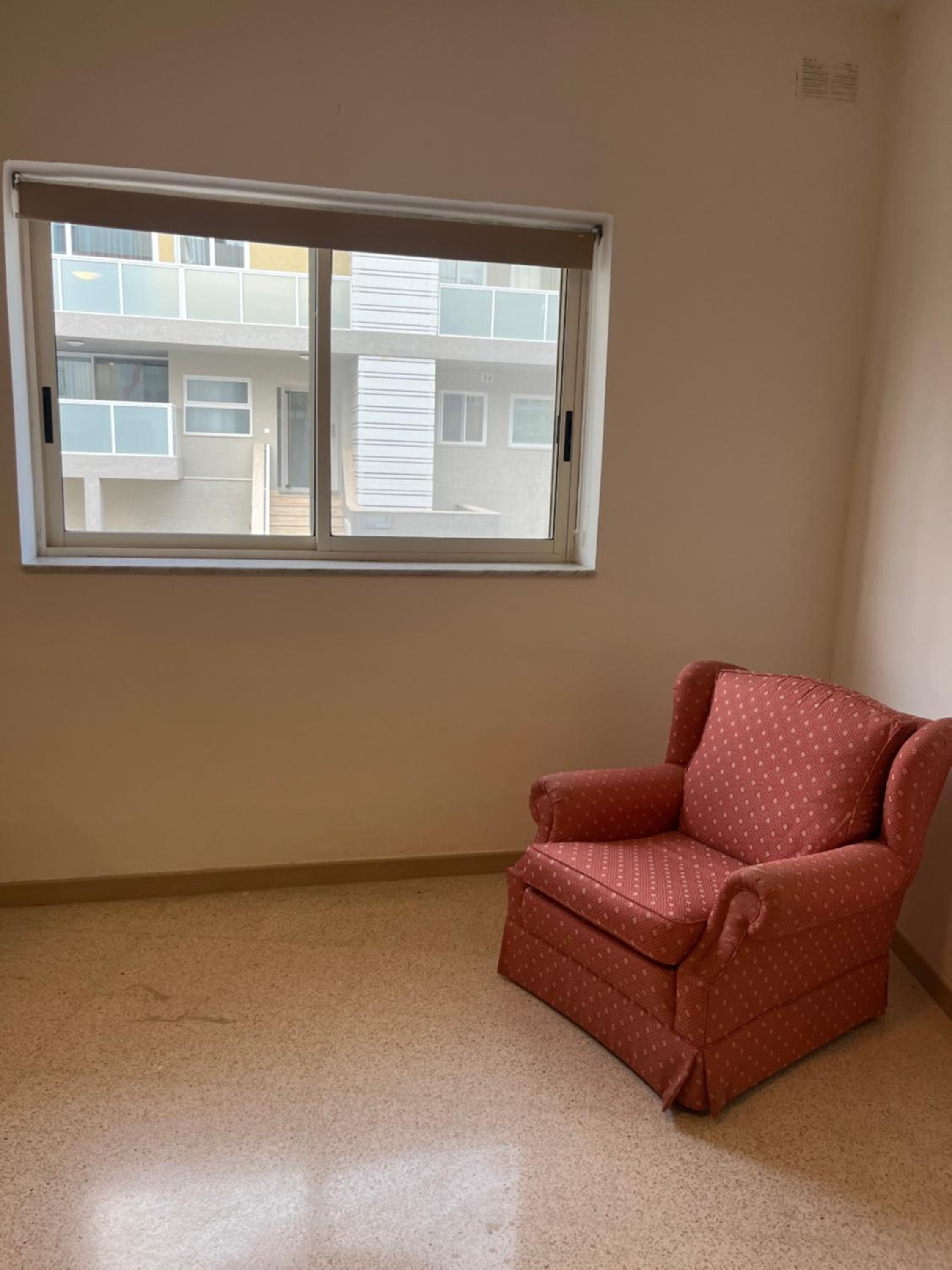 Lovely room, in shared house perfect location