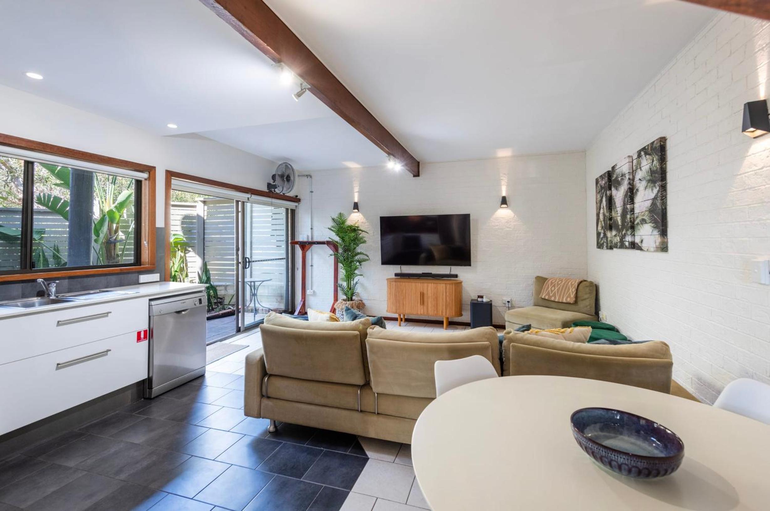 The Surf Pad - Oceanstays