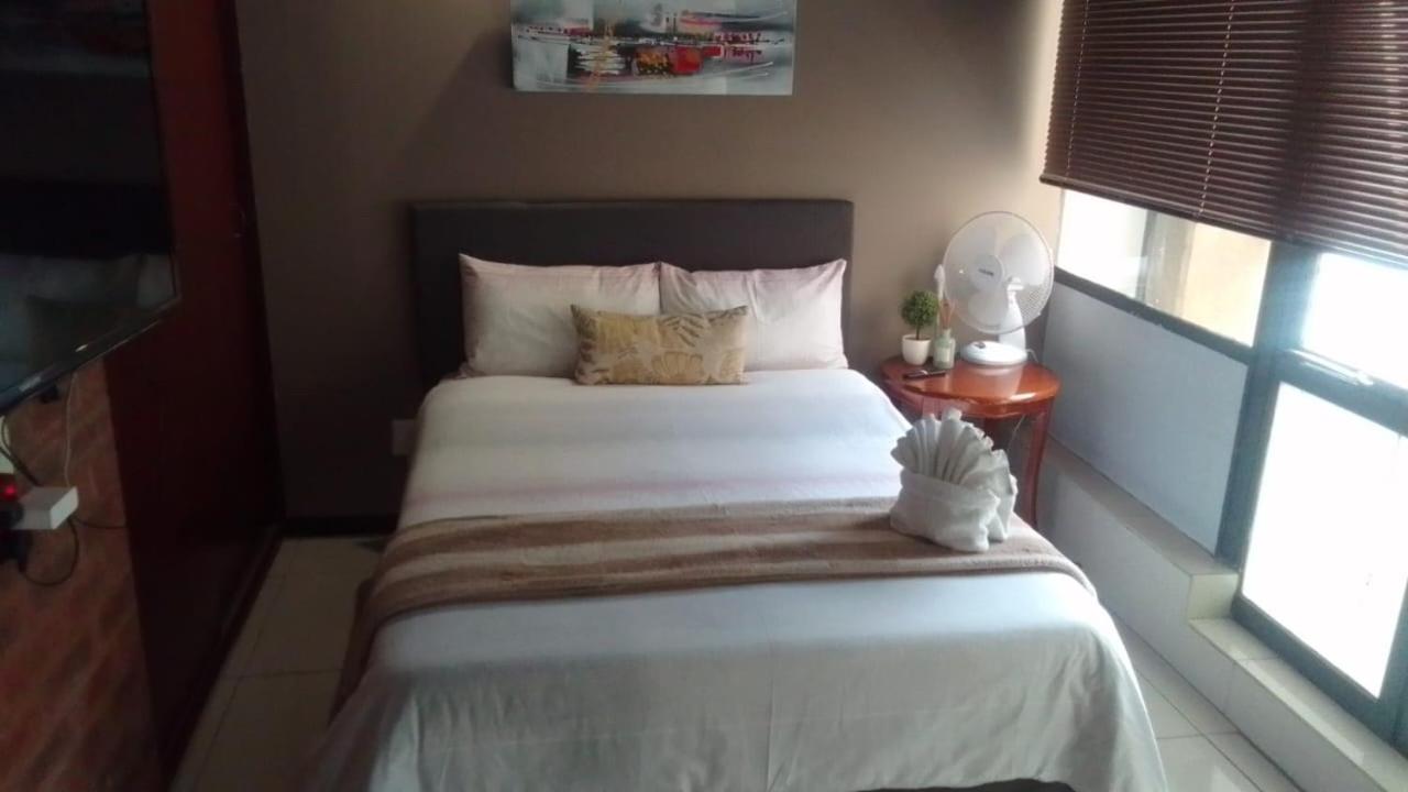 City living near Nelson Mandela bridge & Wits Uni