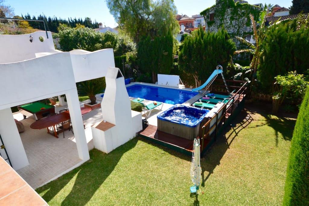 High Quality, Spacious, 4 Bedroom private Villa