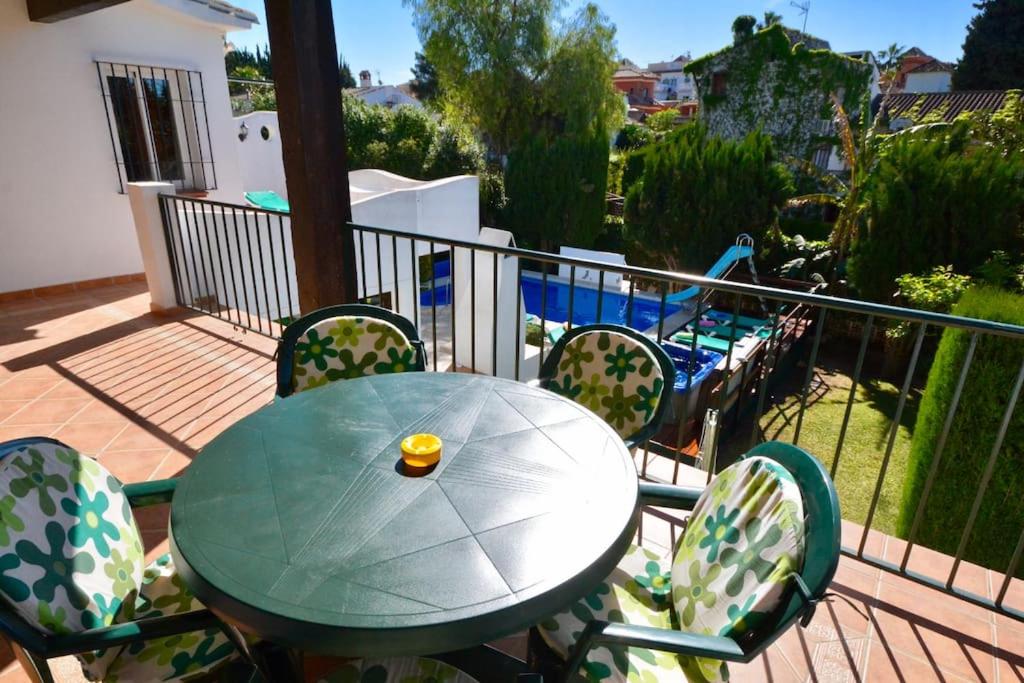 High Quality, Spacious, 4 Bedroom private Villa