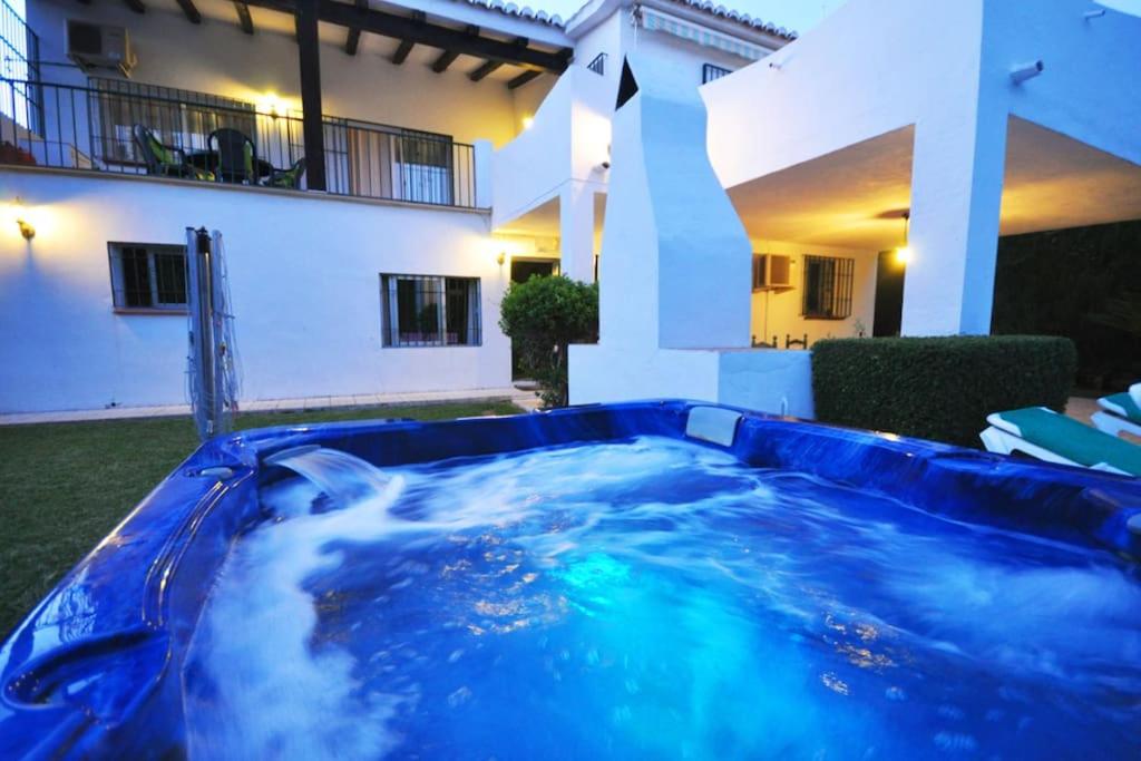 High Quality, Spacious, 4 Bedroom private Villa