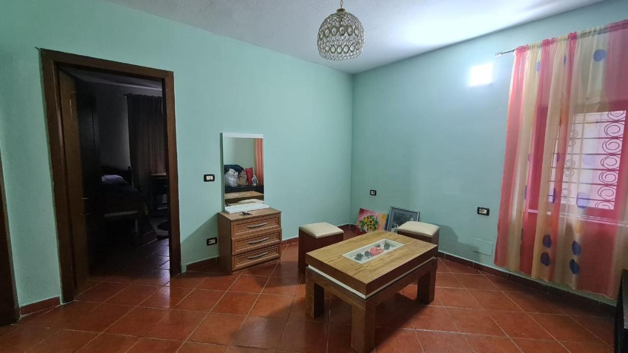 Calmly, spacious apartment next to USA embassy