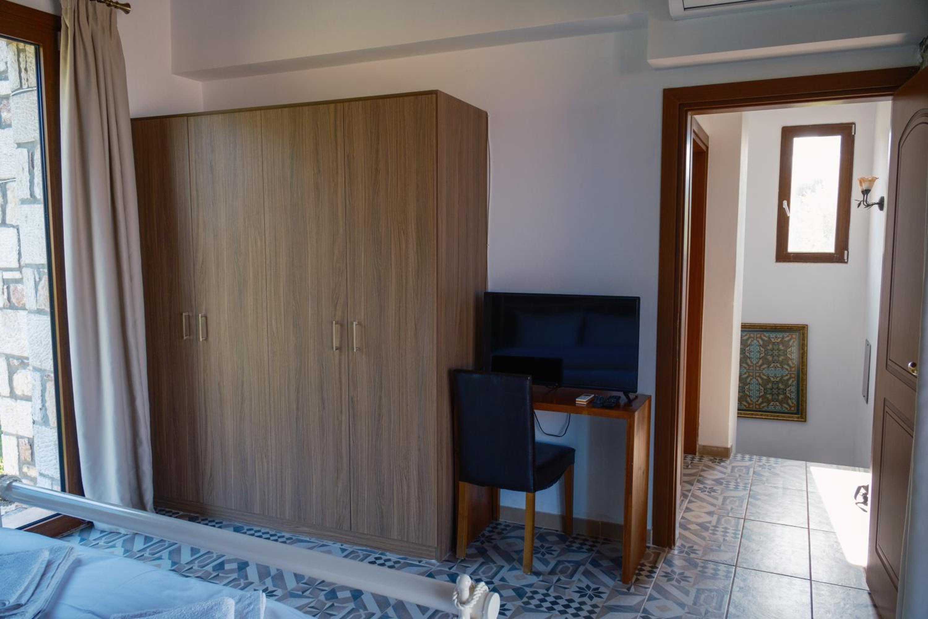 Salagro Seaview Villas Salakos