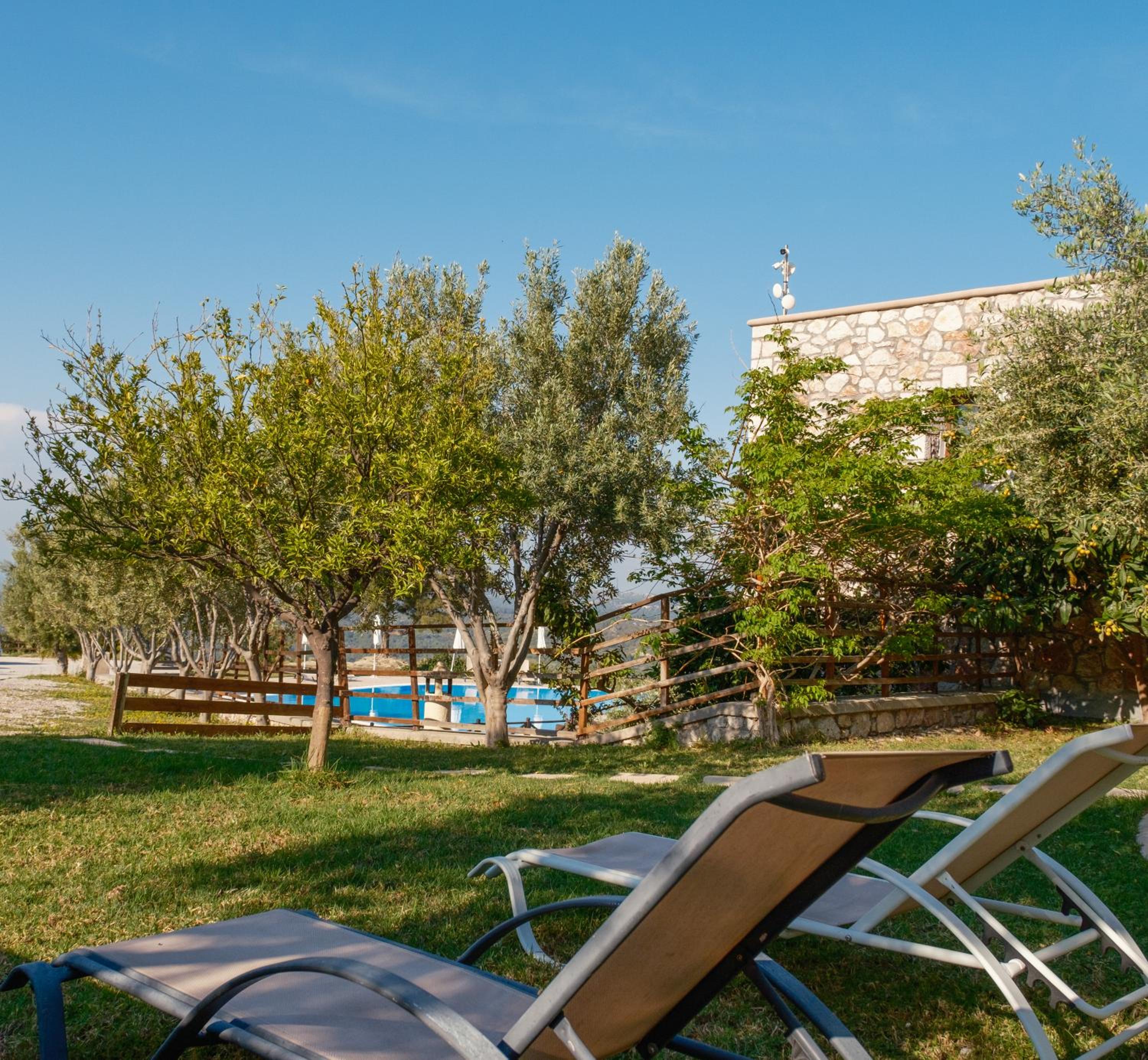 Salagro Seaview Villas Salakos