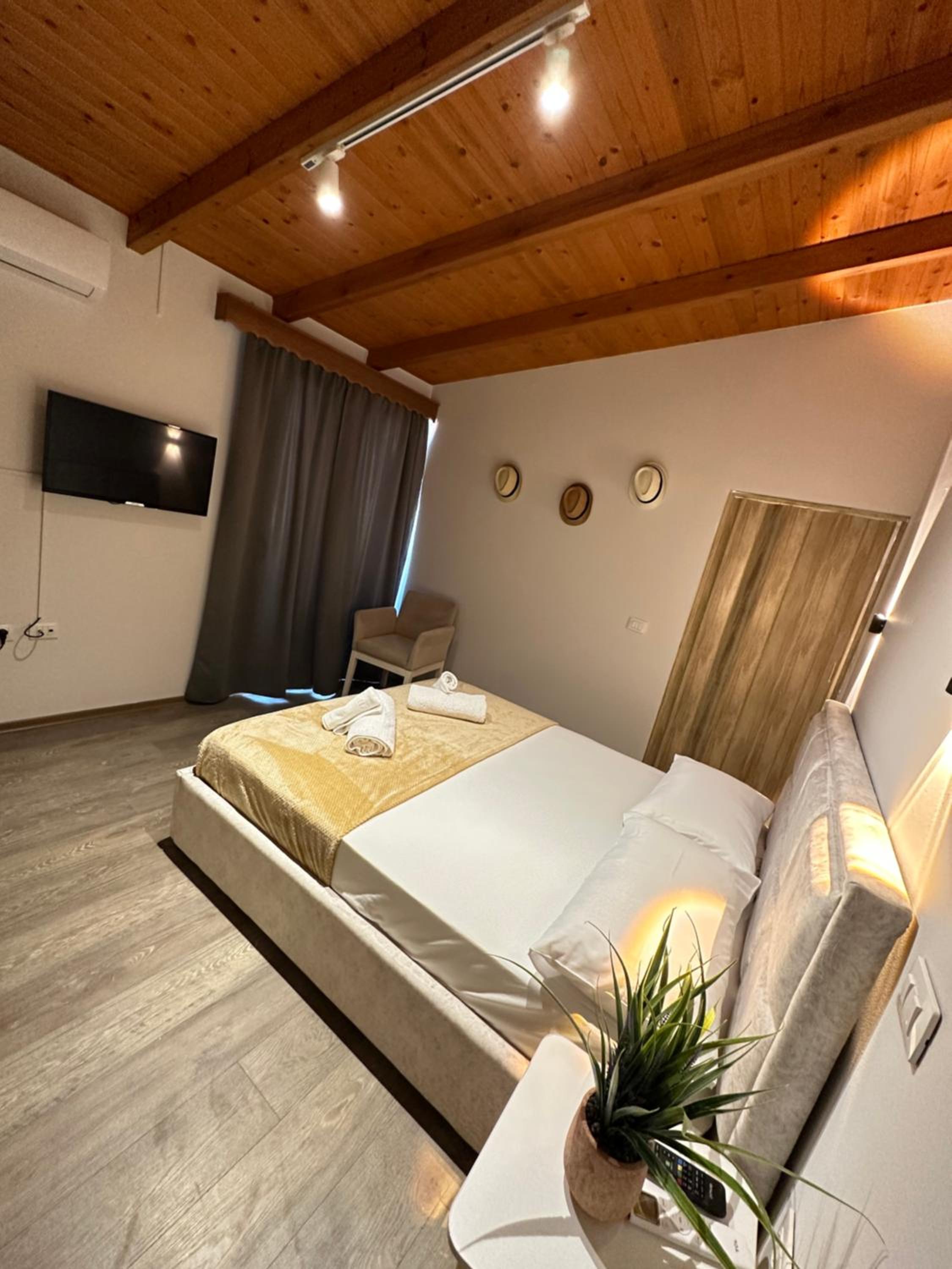 Anel Suites