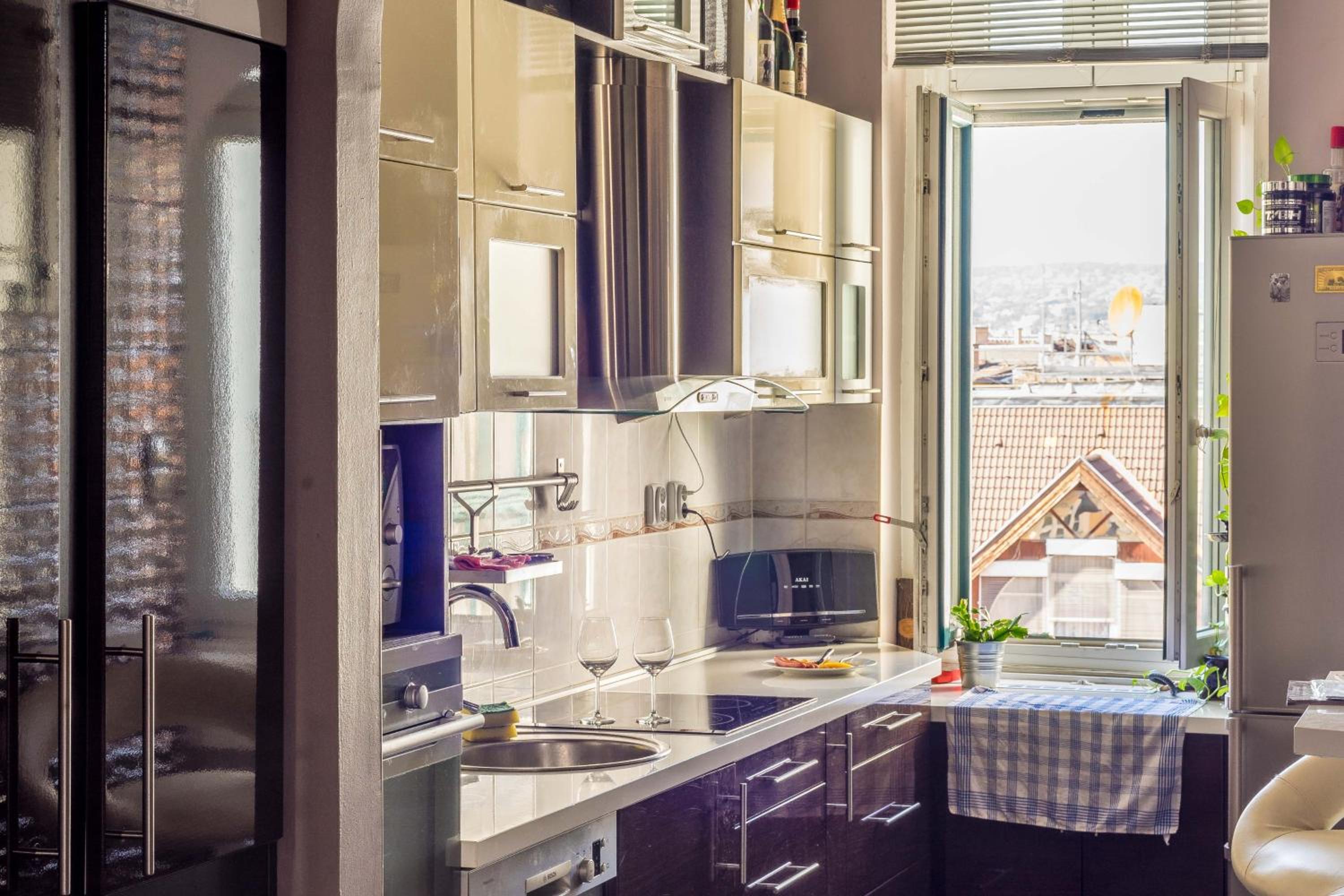 Opera Panoramic Penthouse Suite
