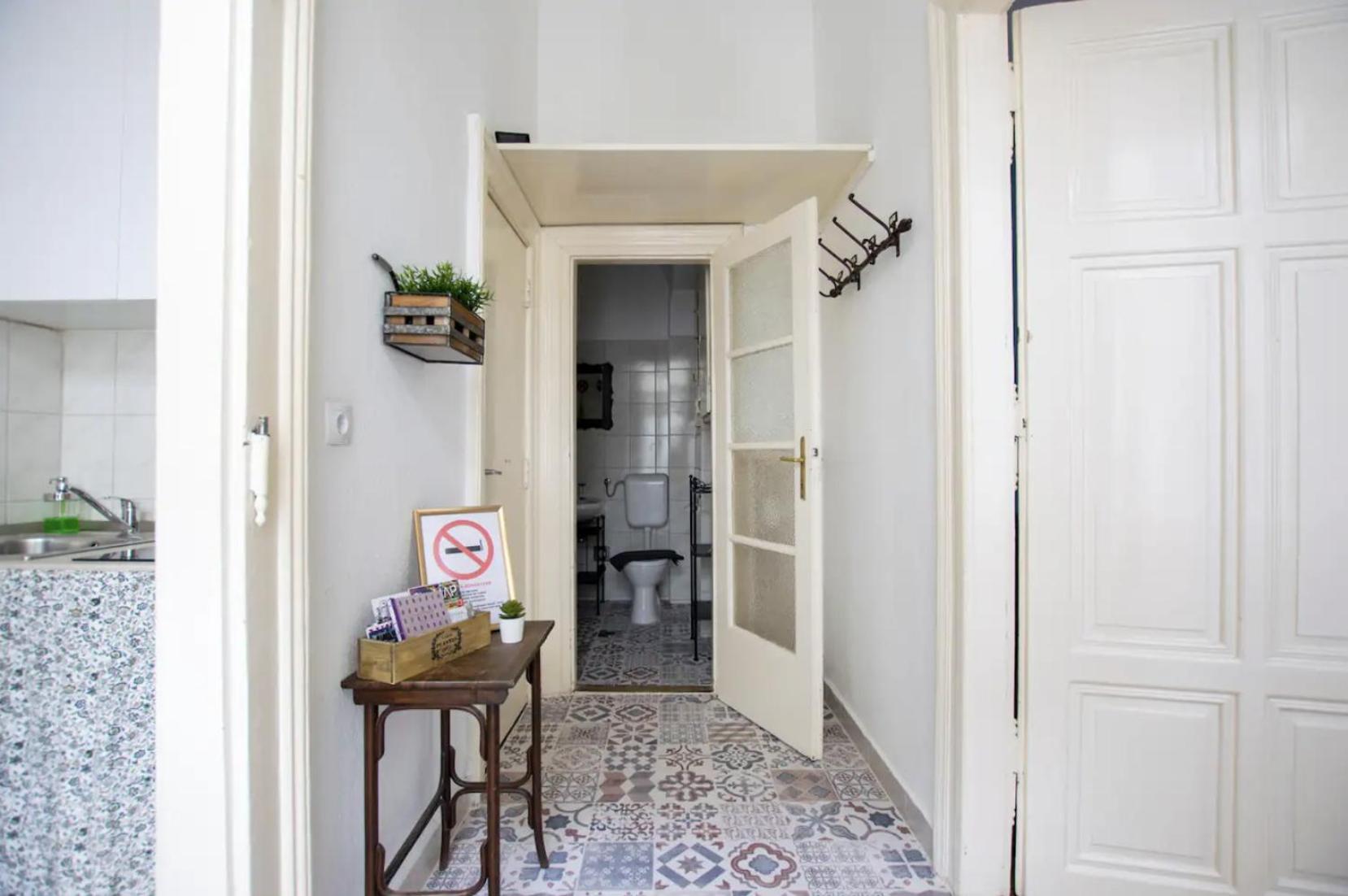 Standard Apartment by Hi5 - Charming Studio