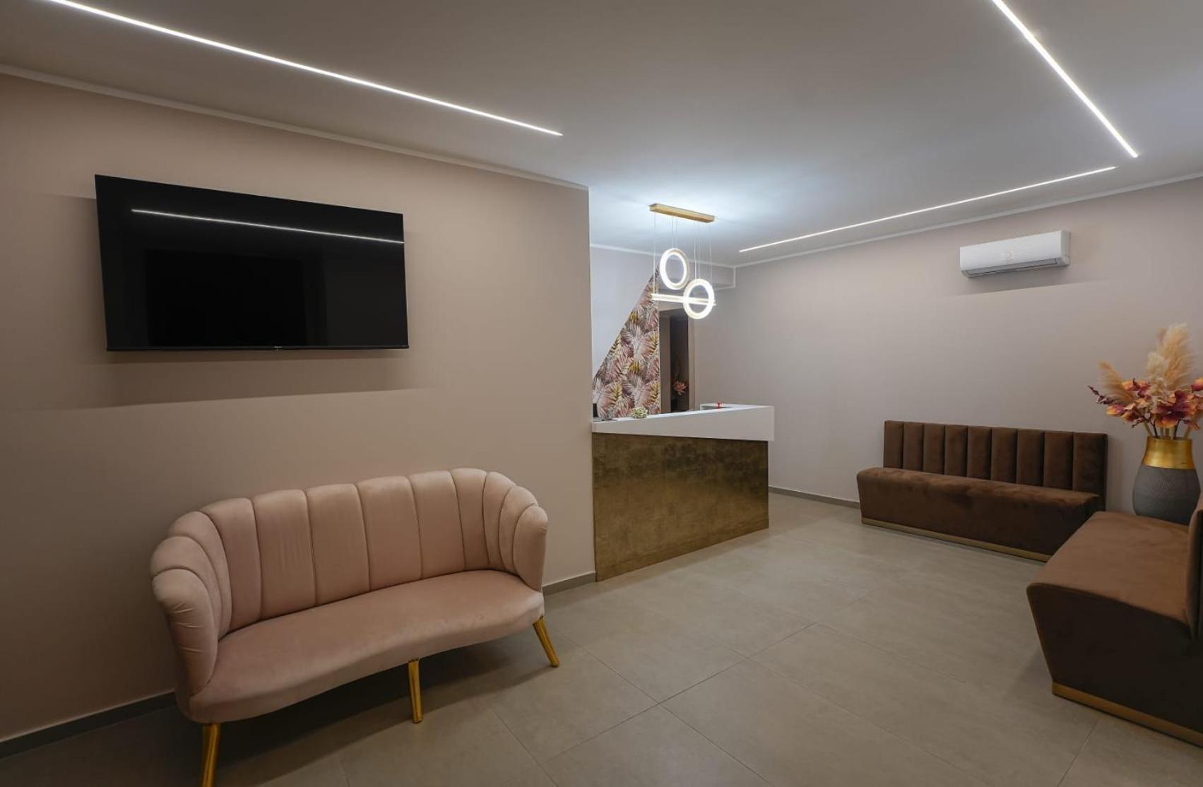 B&B Suites&Rooms piazza dei martiri view 3