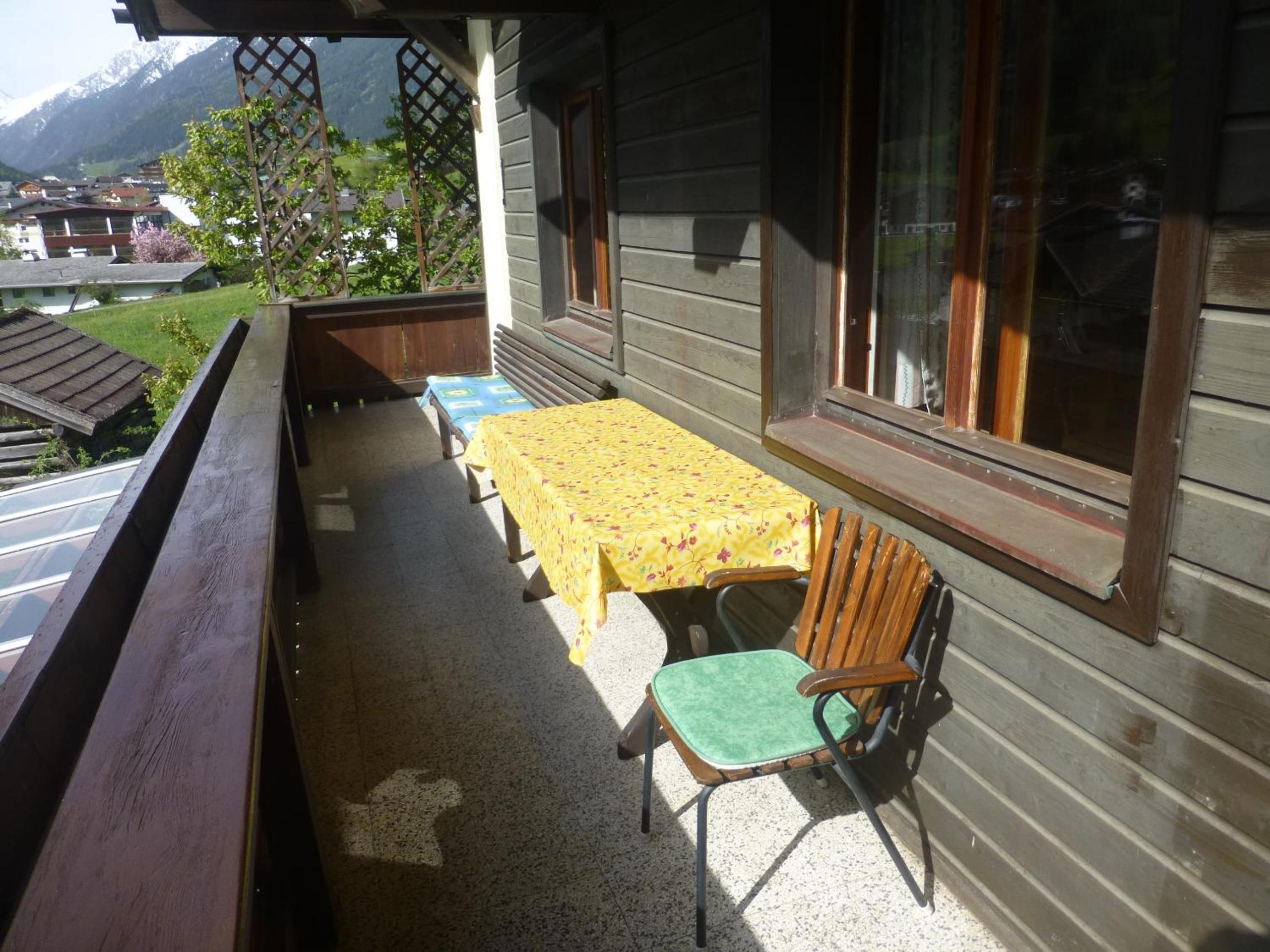 Photo 47