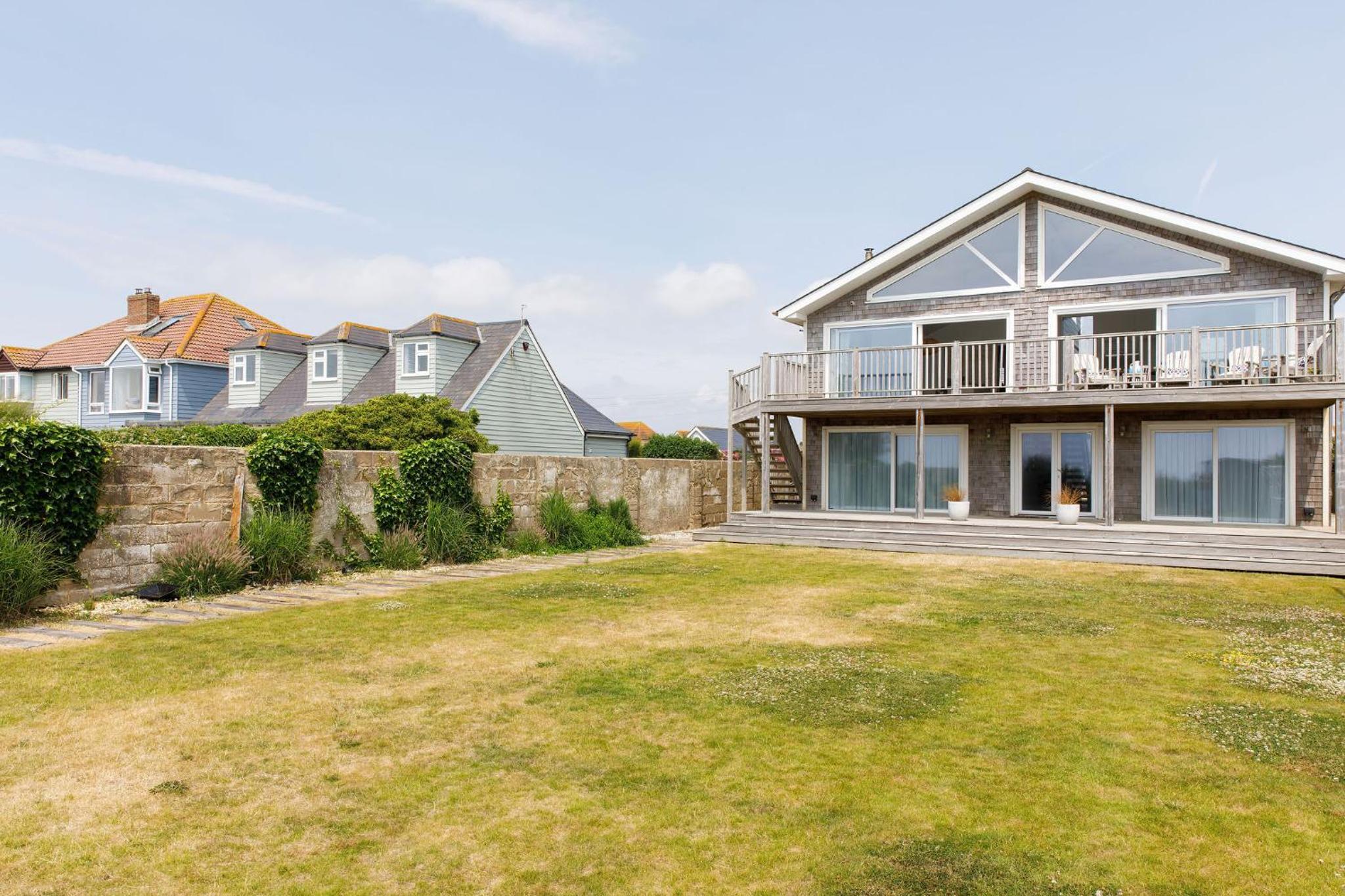 Hamptons Style Lux Beach house view 3