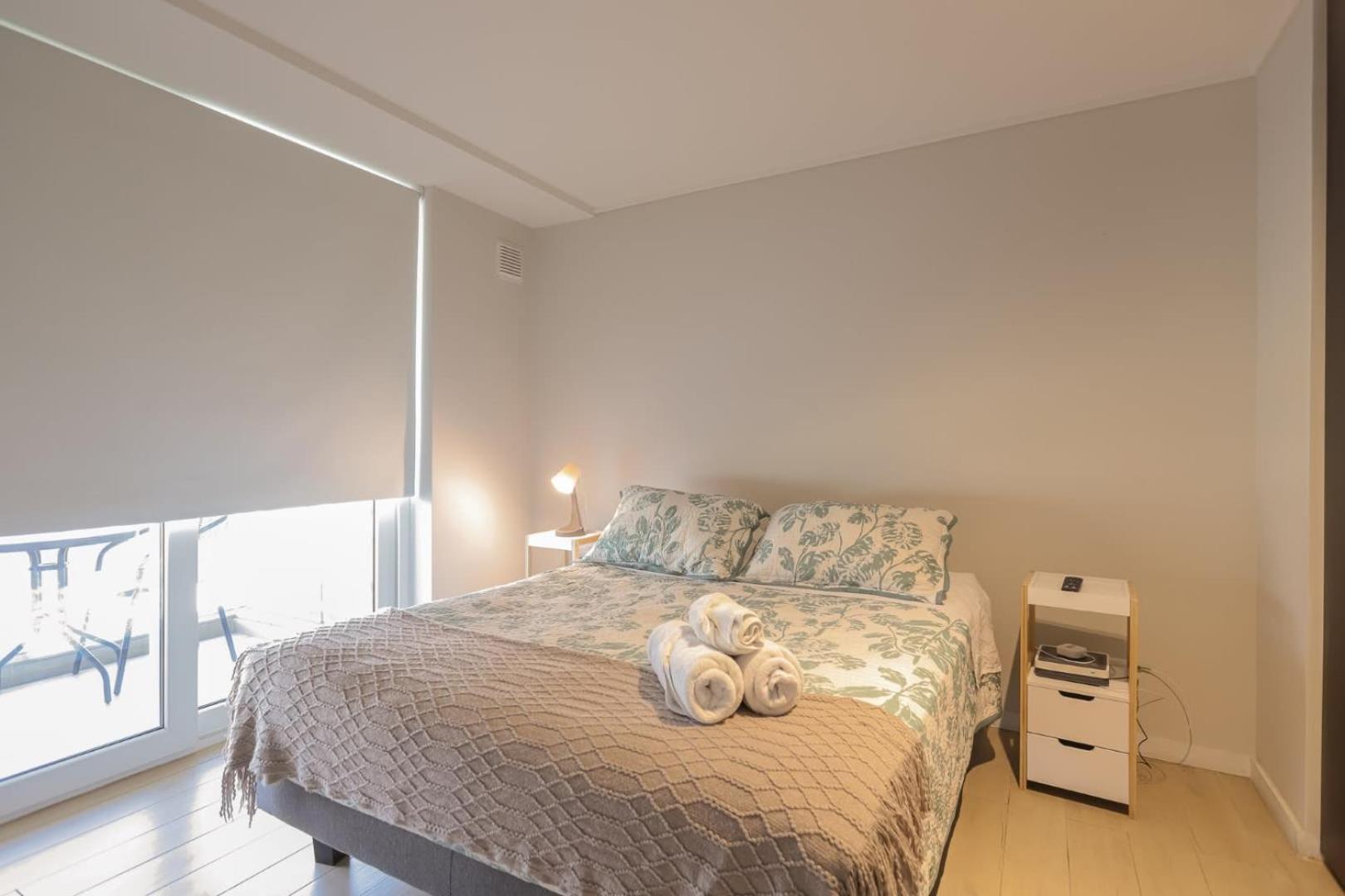 Cozy apartment steps away from Costanera Center