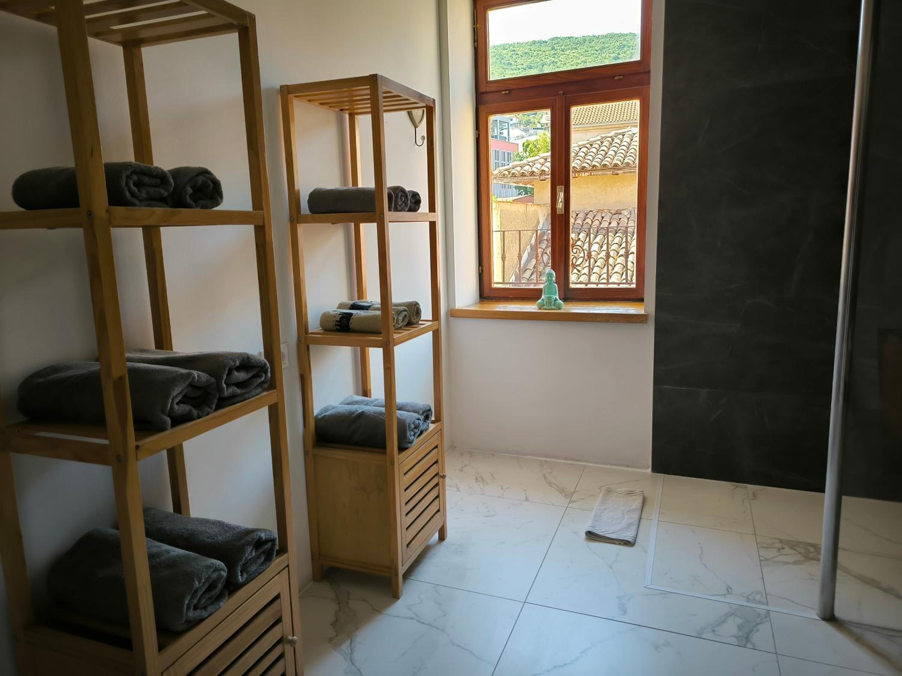Photo 30