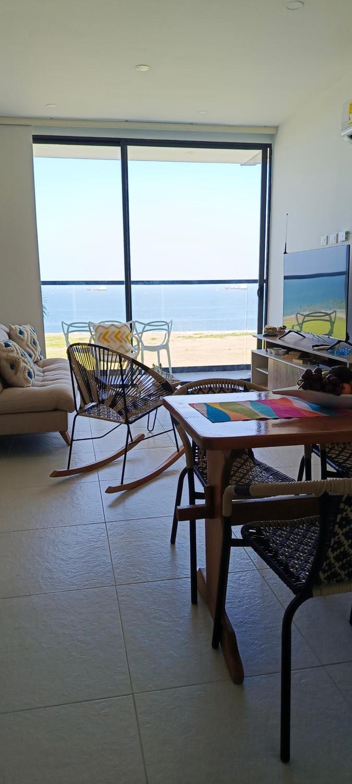 Apt with sunset & beach views