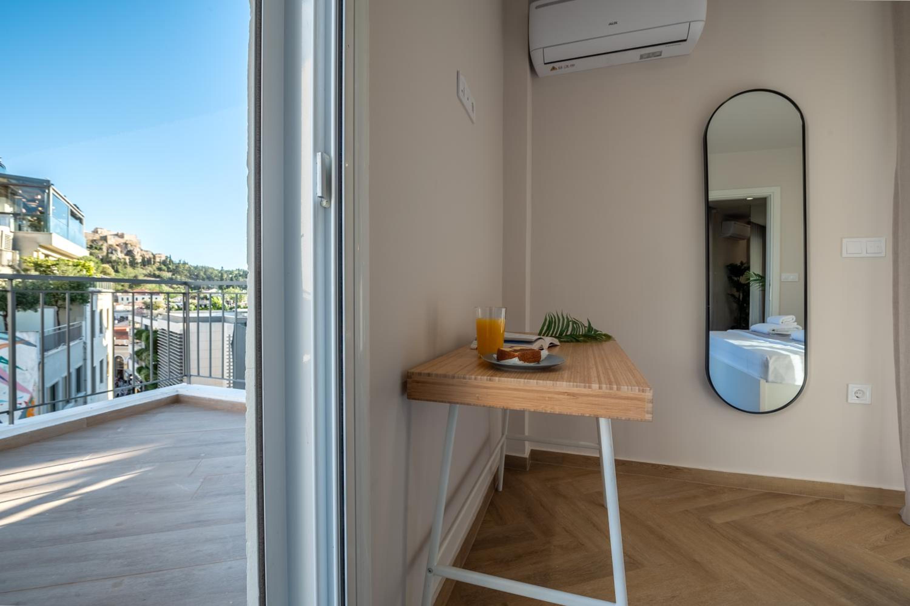 Dreamin Athens - Monastiraki Apartments
