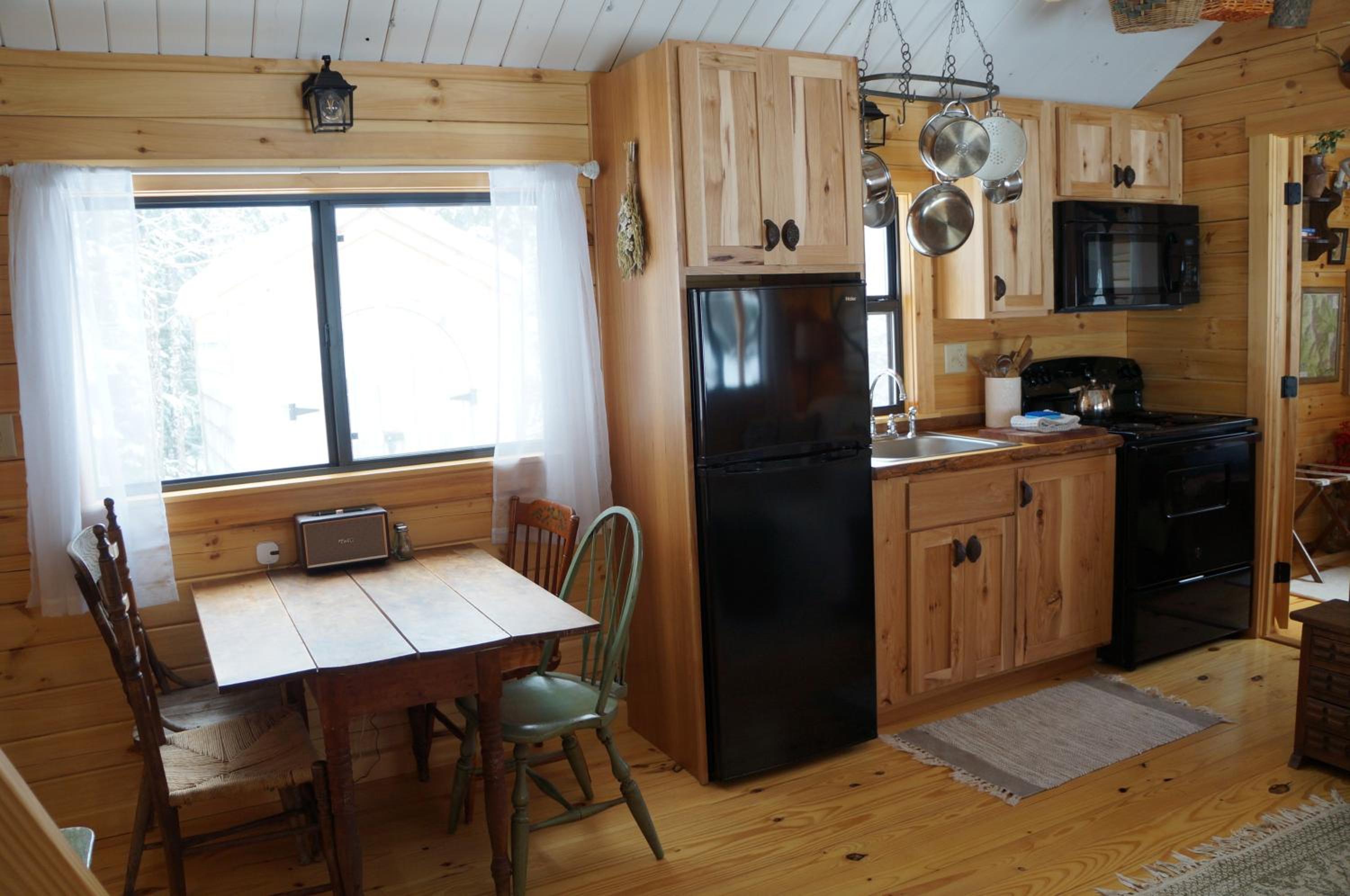 Moonlight Woods - Gardener's Log Cabin - Property Image 27