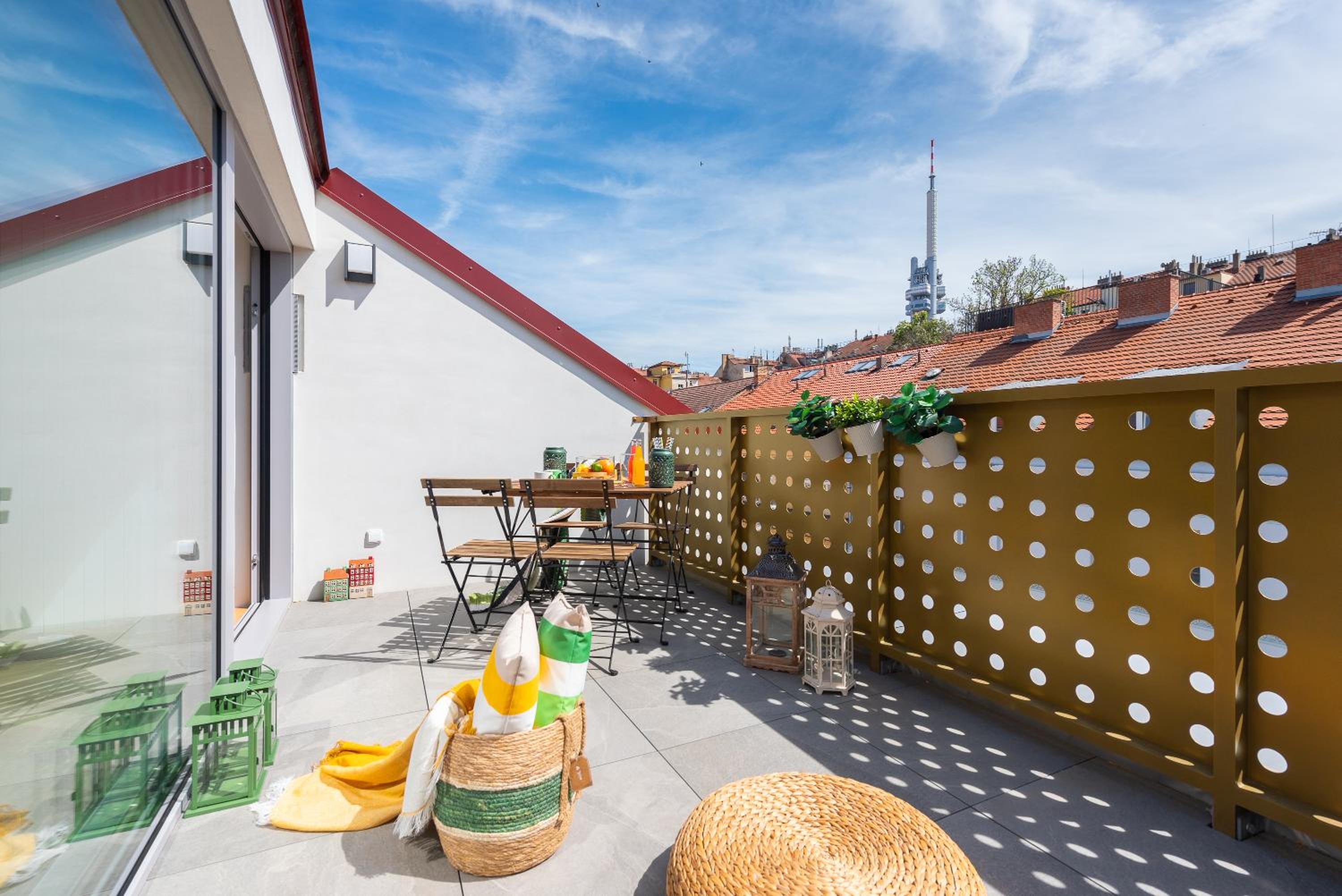 Libero Apartments