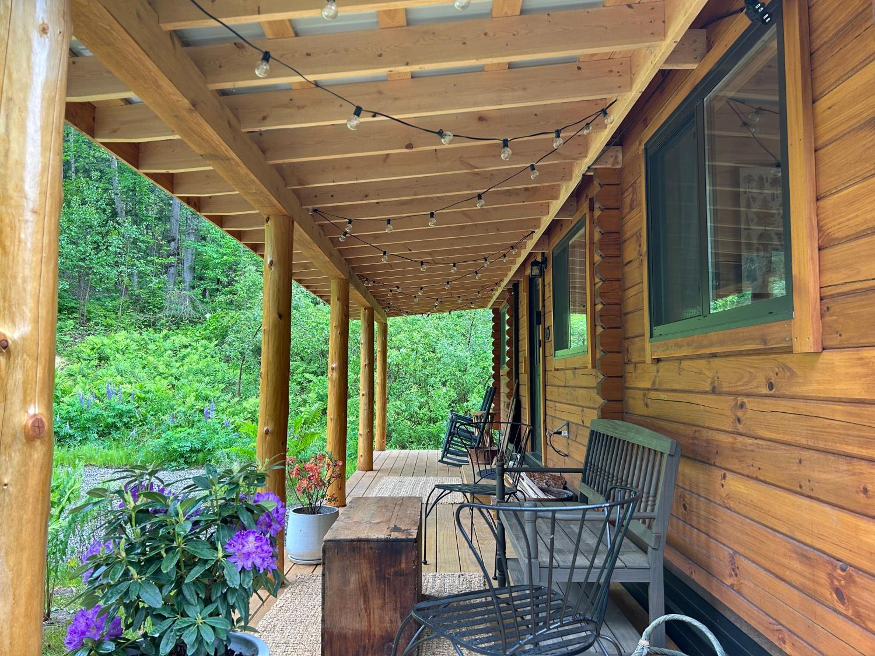 Moonlight Woods - Gardener's Log Cabin - Property Image 16