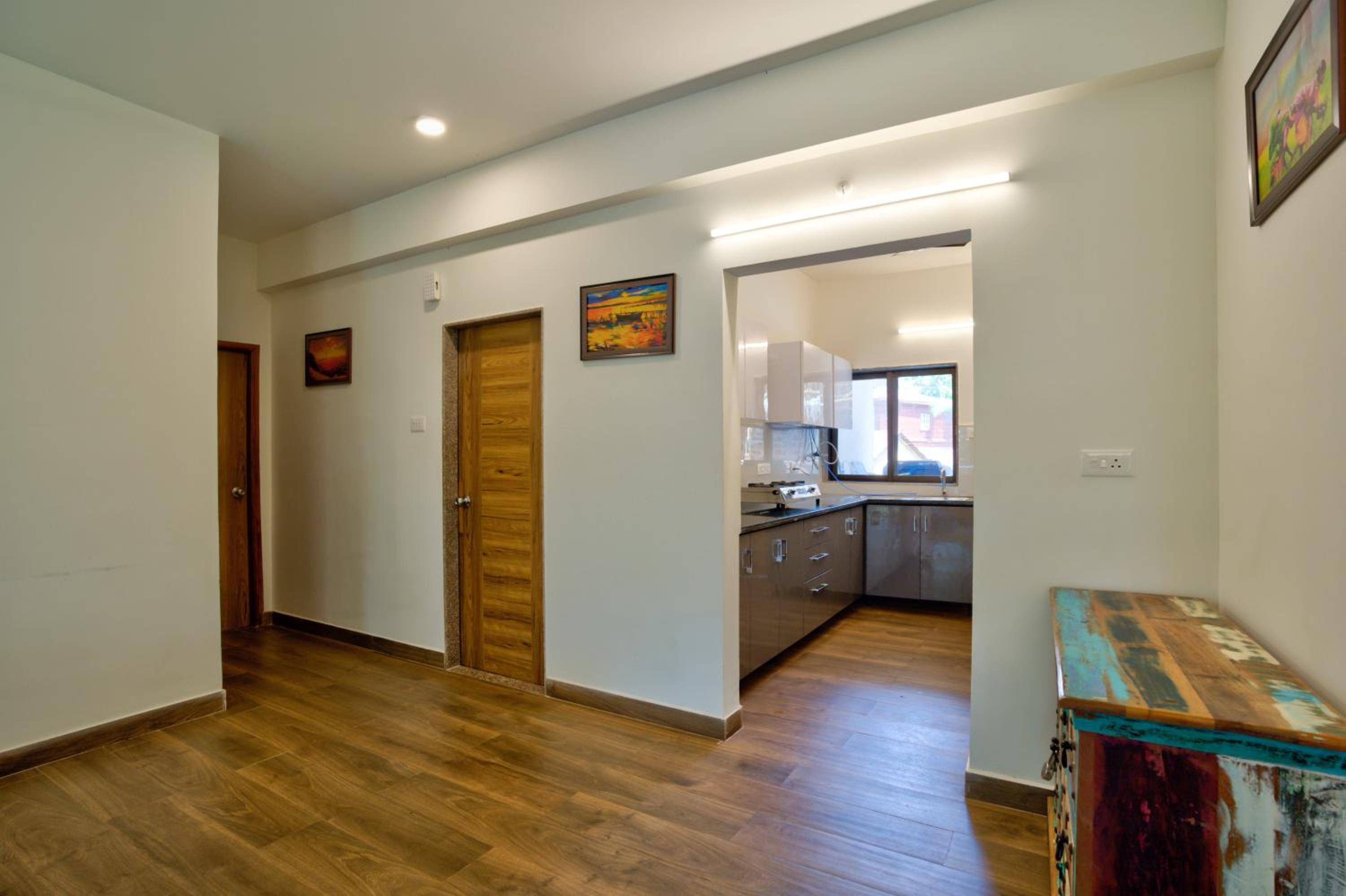 Lavish 2BHK Apartment with Swimming Pool in Candolim