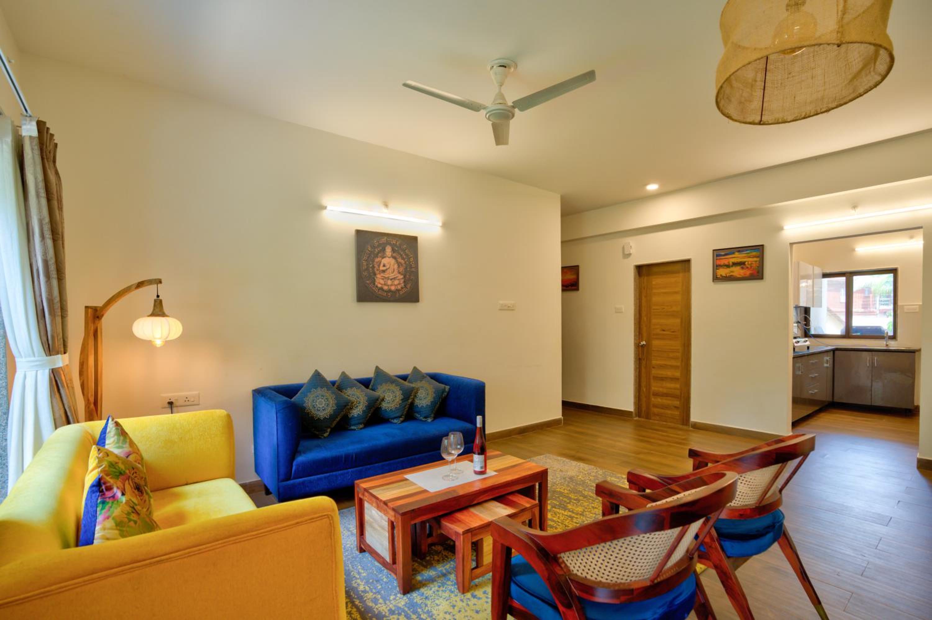 Lavish 2BHK Apartment with Swimming Pool in Candolim