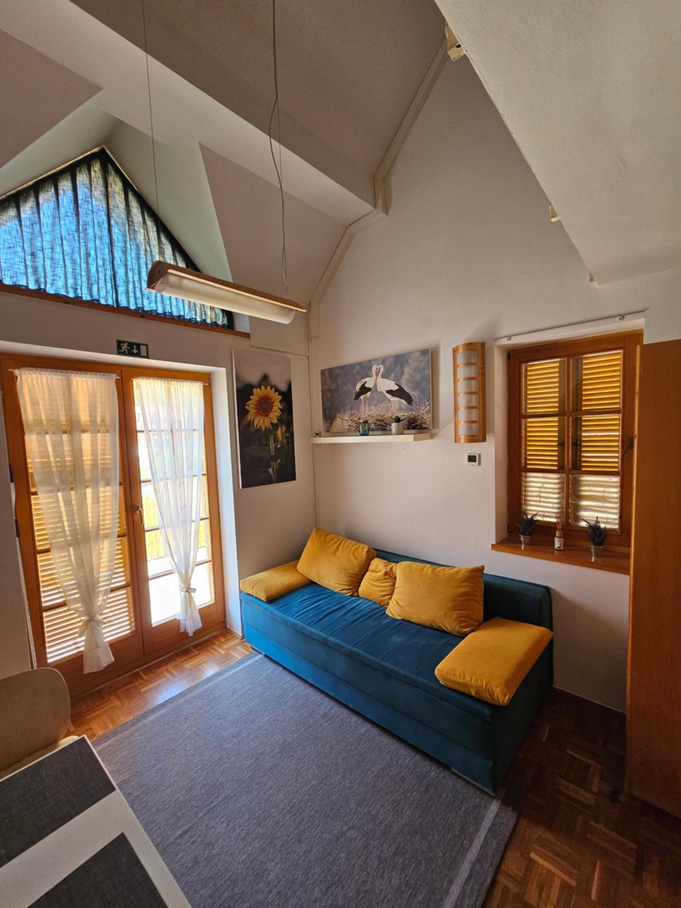 Apartma Trobentica 23