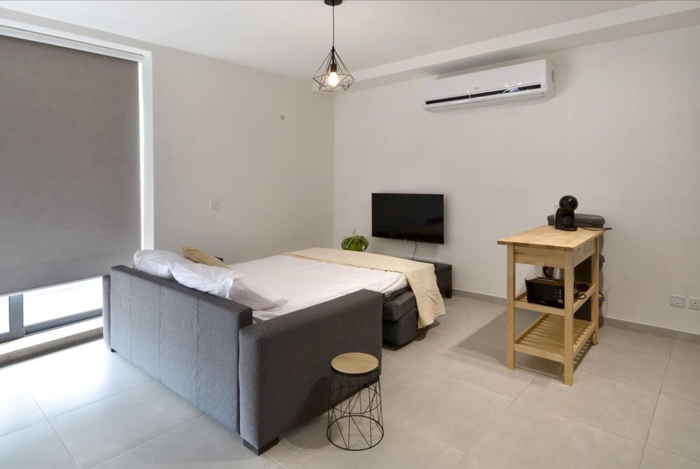 Townsend flat 5 with views Mellieha! by Homely view 3