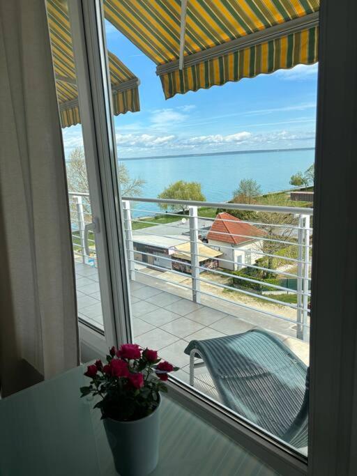 Siófok Aranypart Apartman view 5