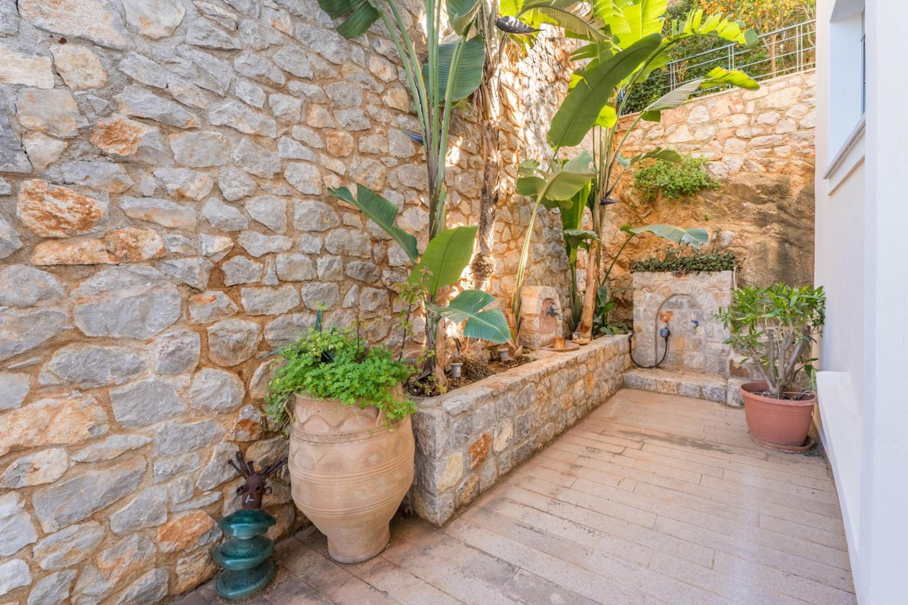 Spacious Villa by the sea