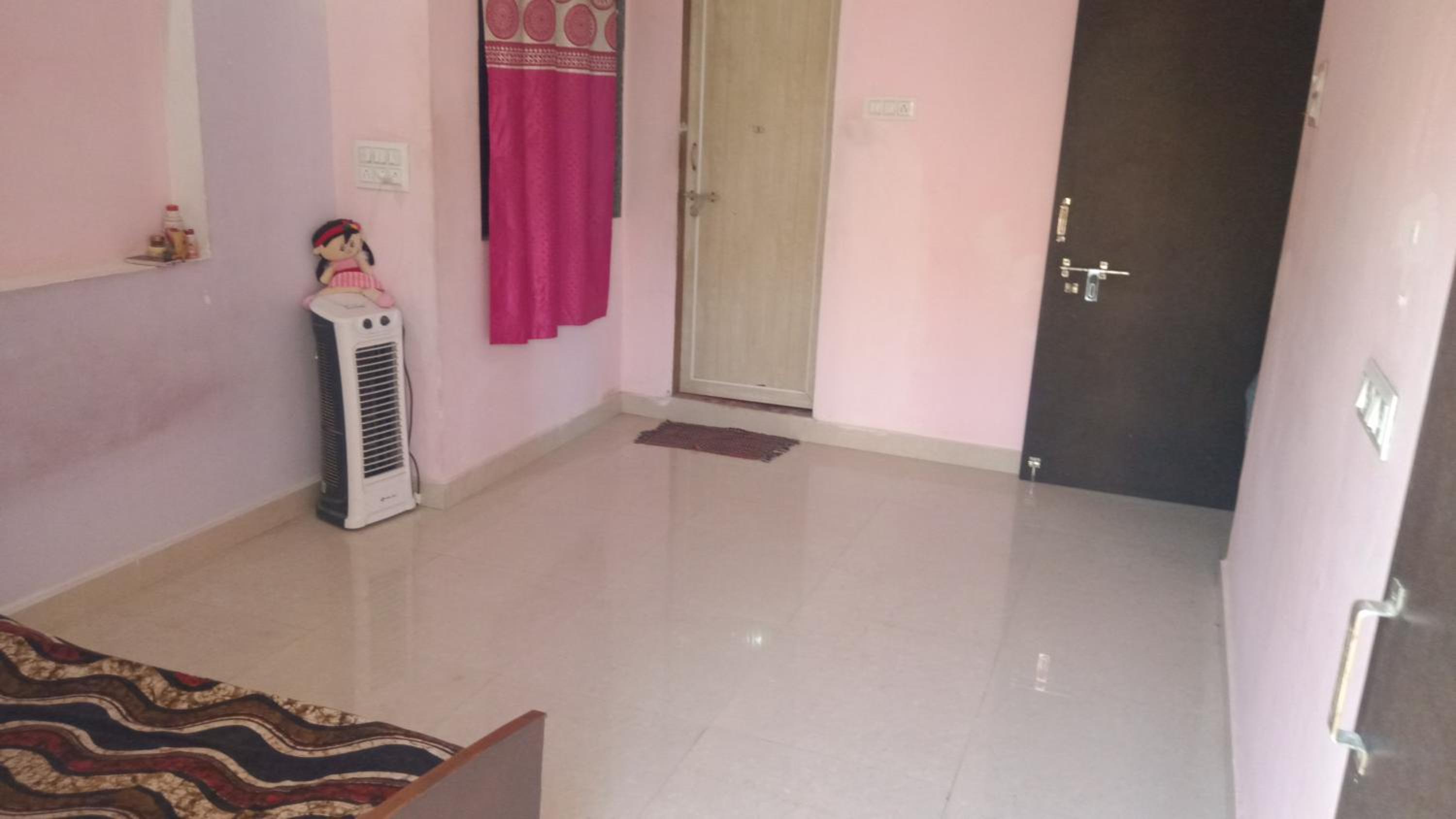 Dwarka Home Stay 2 Only family view 4