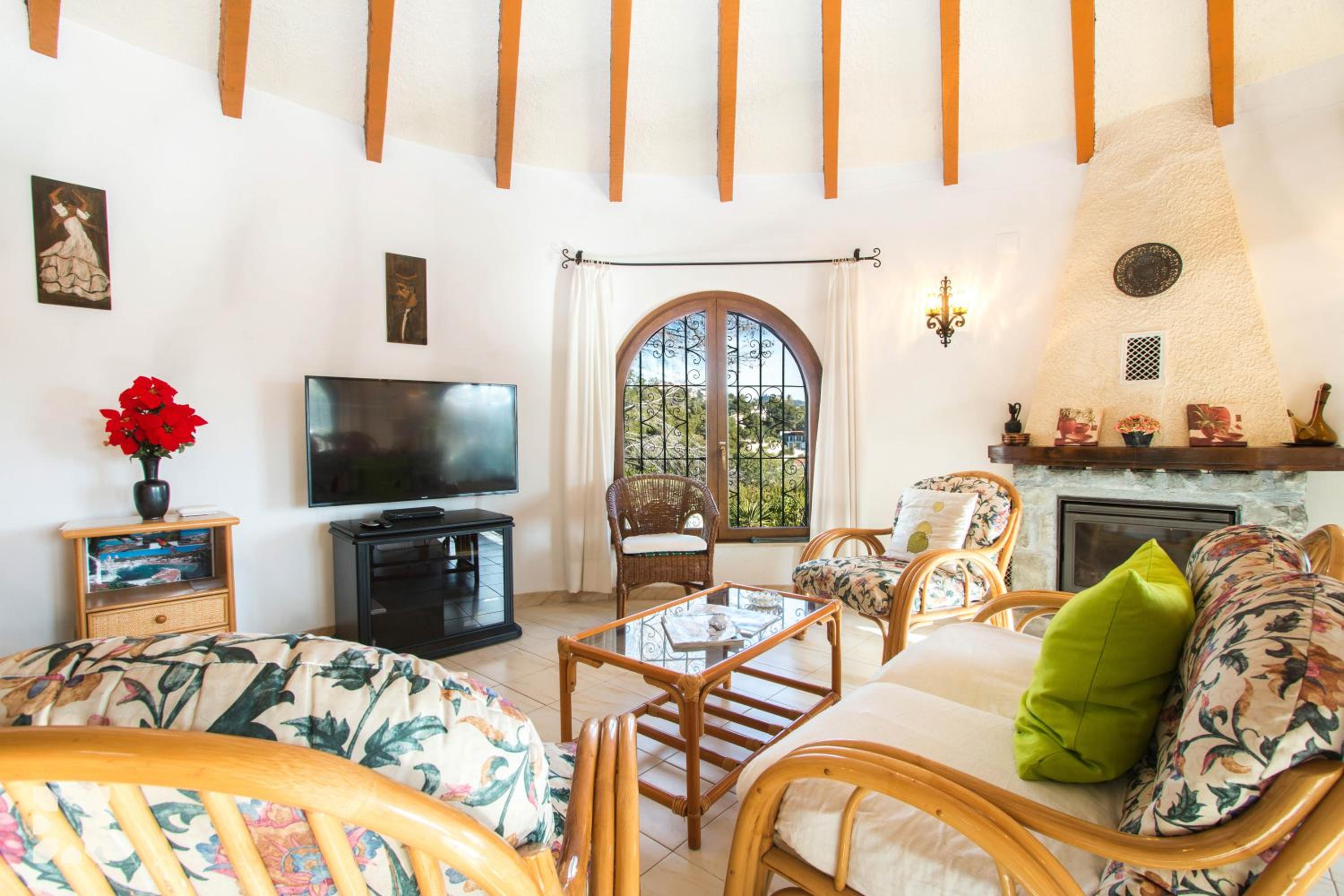 Villa Alice by Abahana Villas view 5