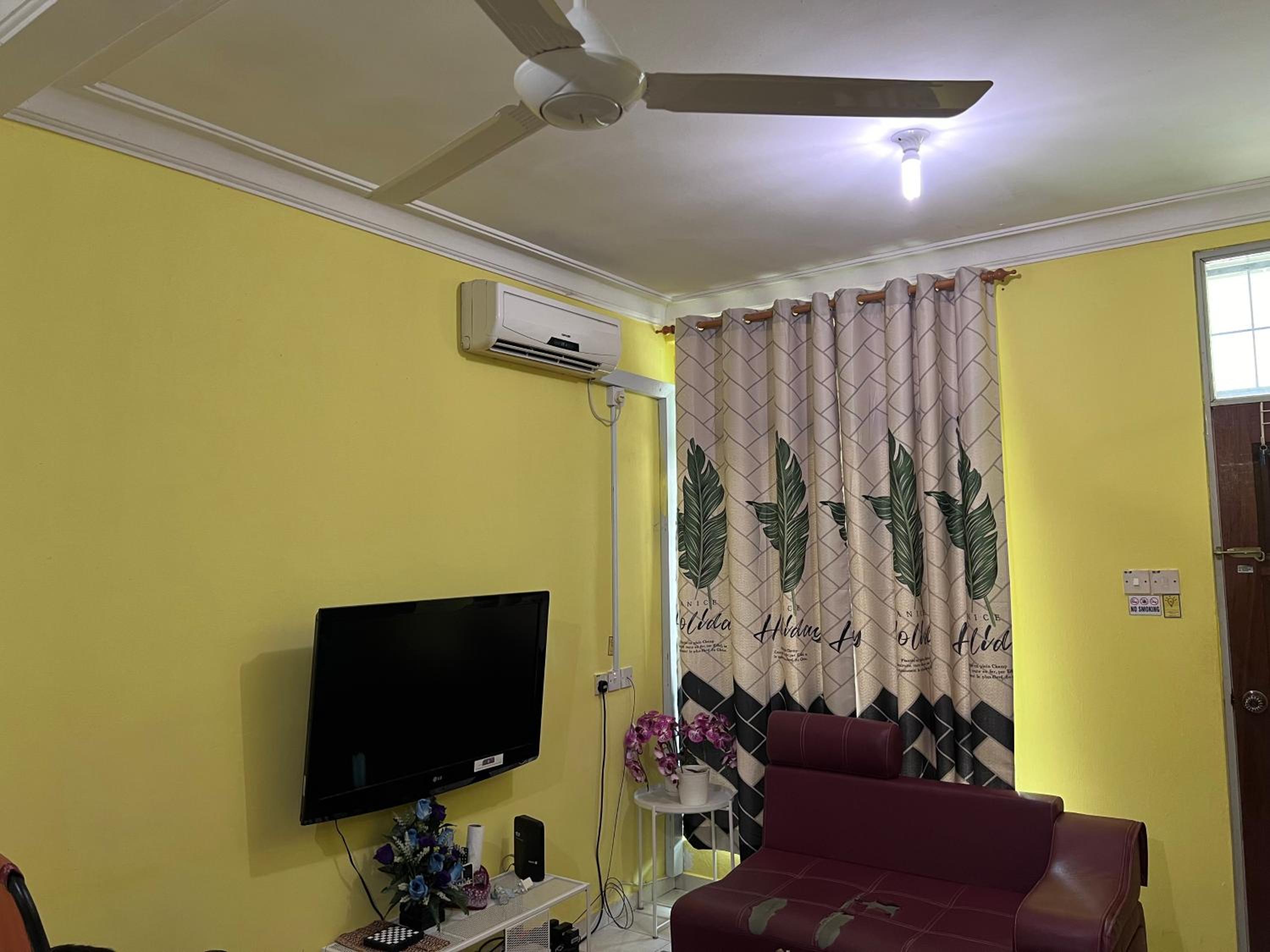 Labuan homestay Cemara dVilla