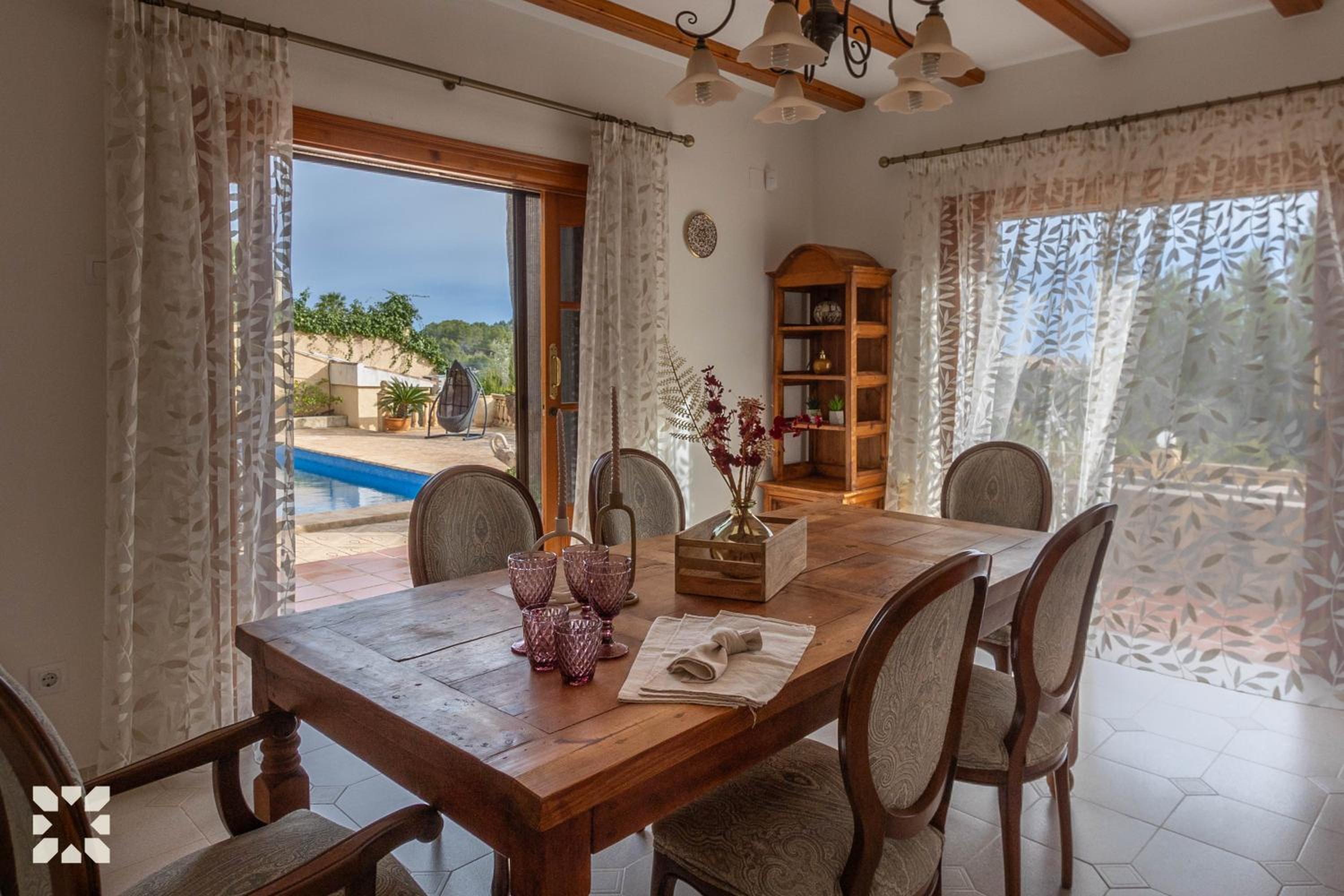 Villa Alosa by Abahana Villas