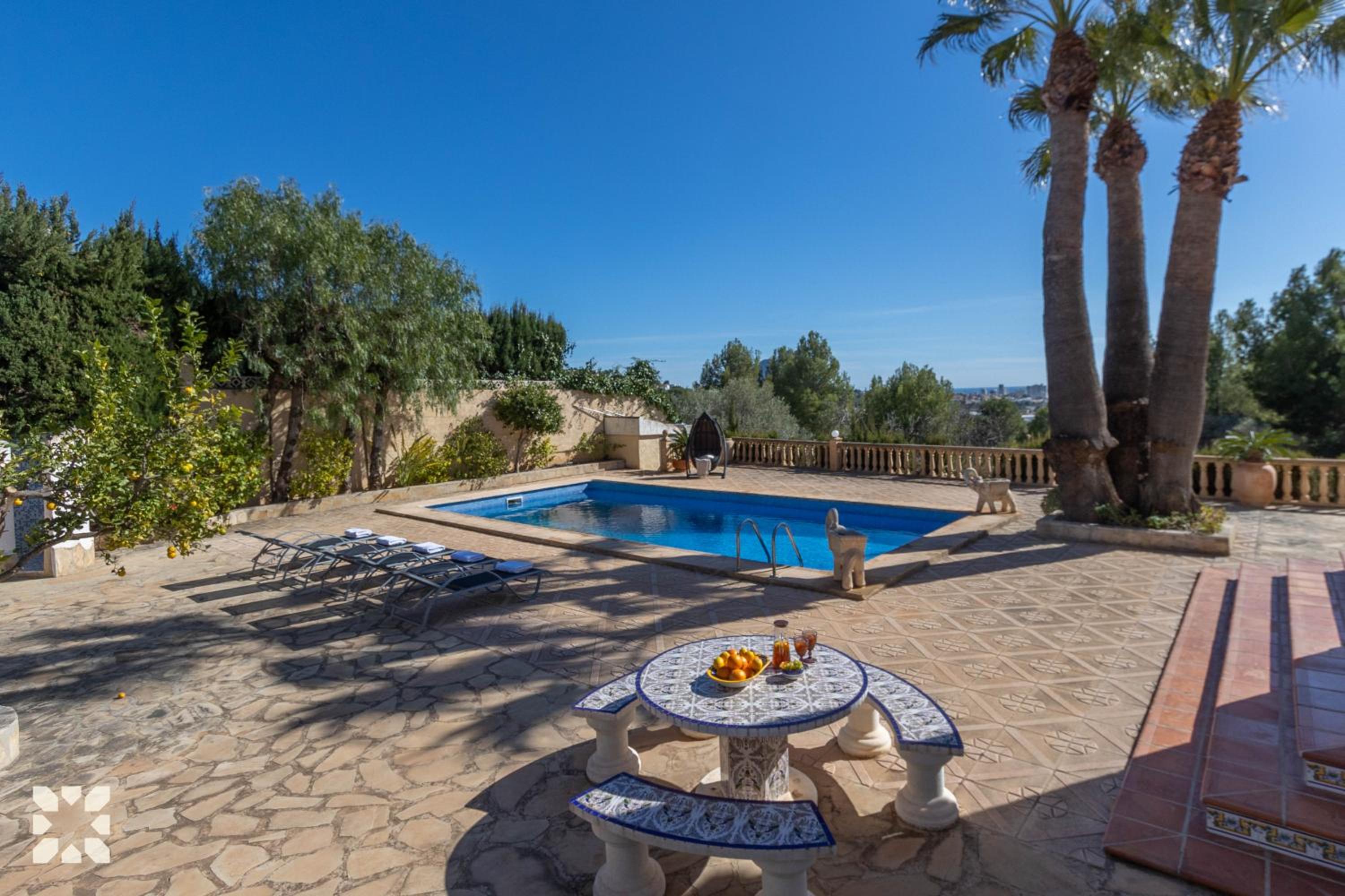 Villa Alosa by Abahana Villas