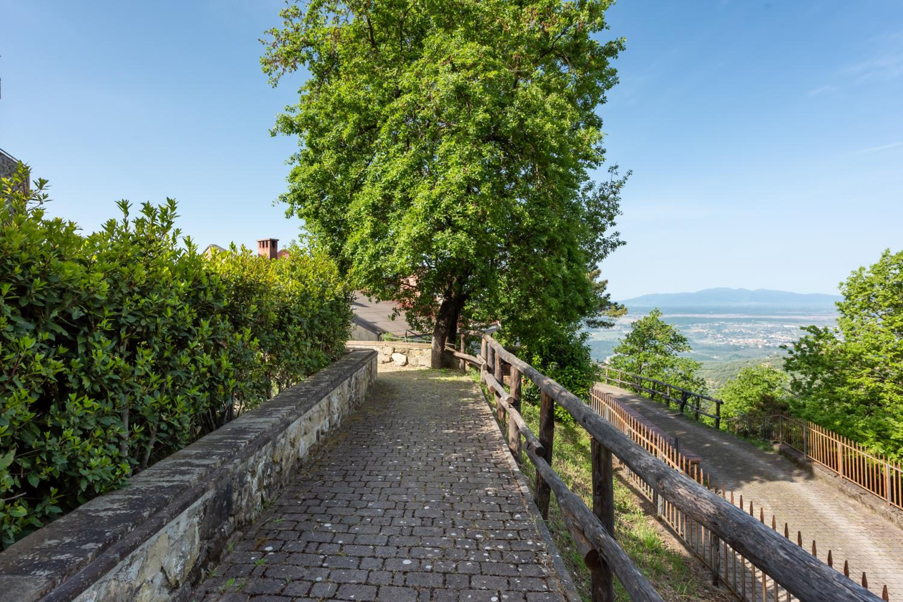 Il Nido Toscano view 4
