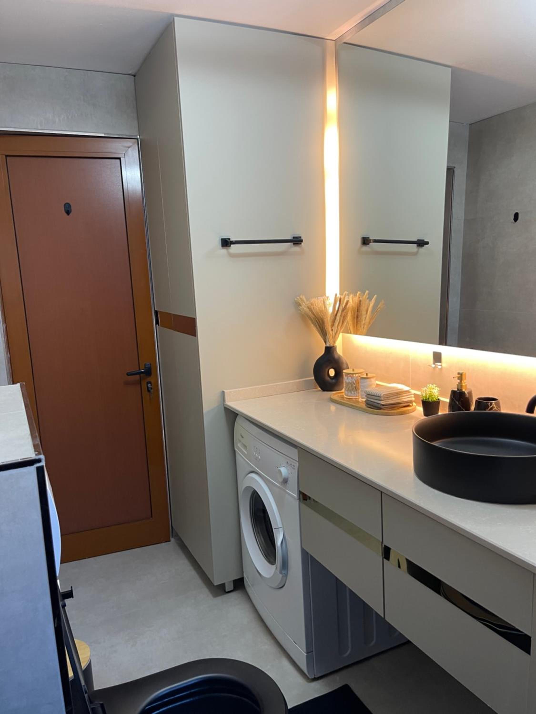 A&B Apartment