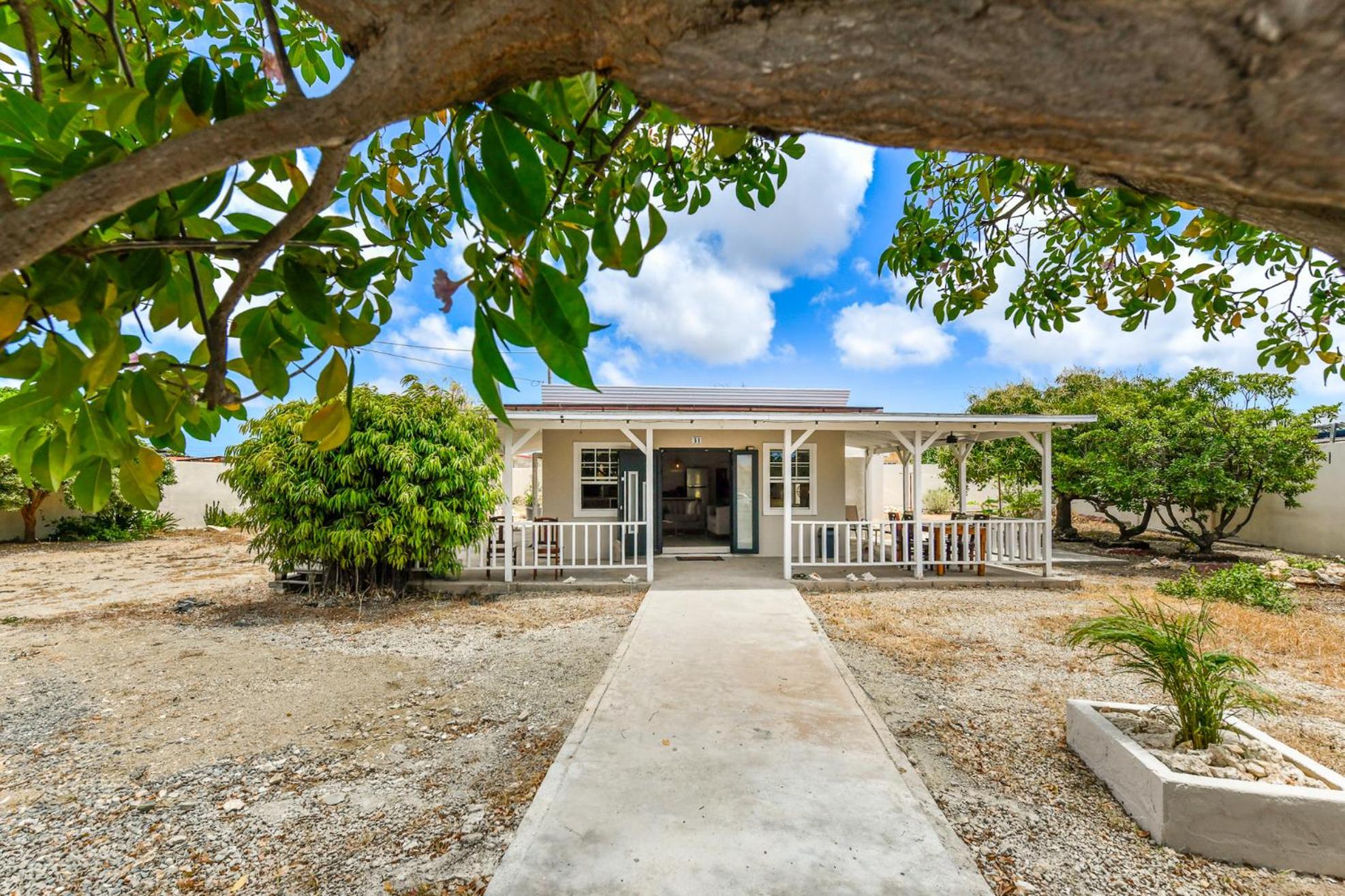 Nos Casita - 5 min walk to the beach