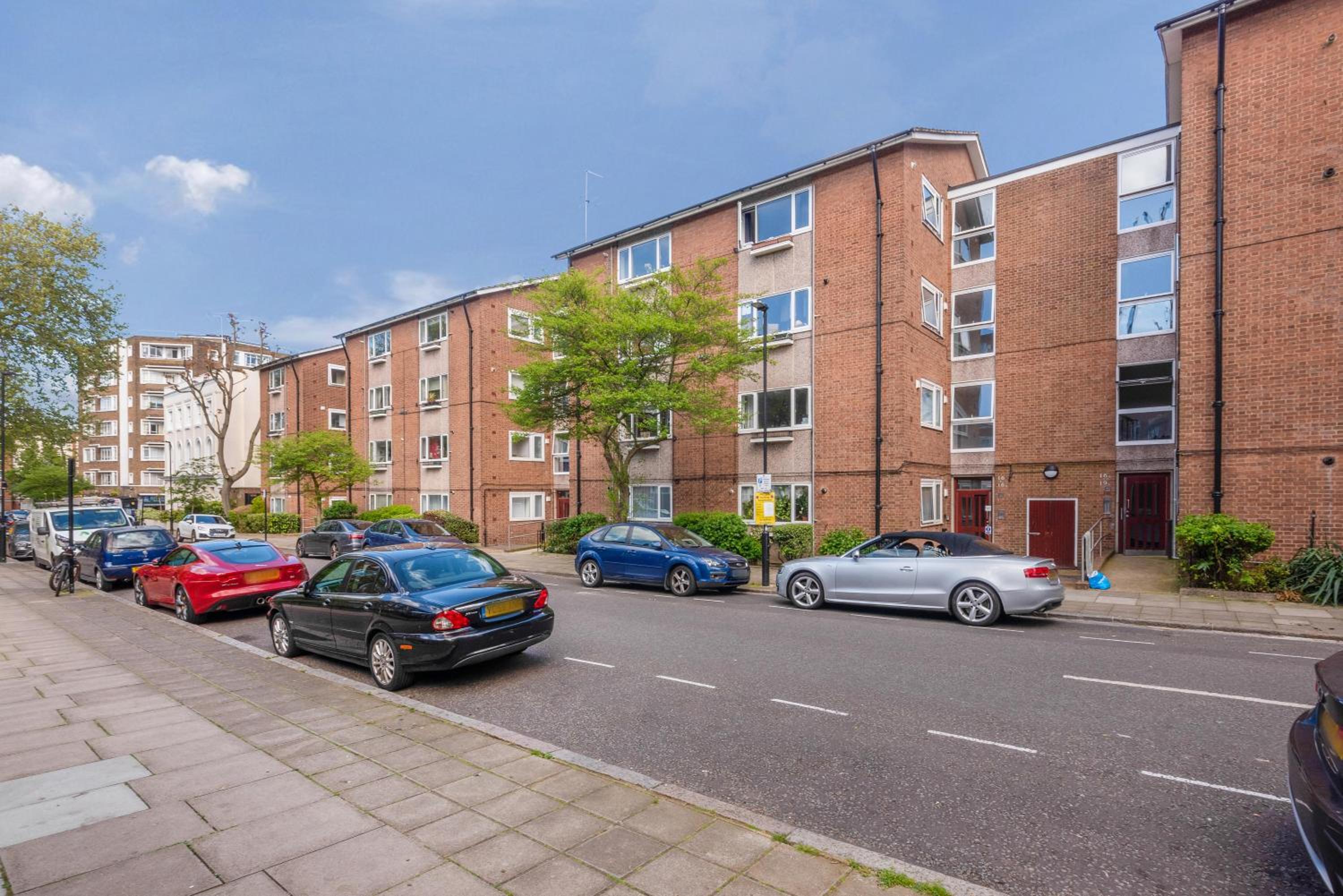 DeLux 1 bd Apt Regents Park NW8