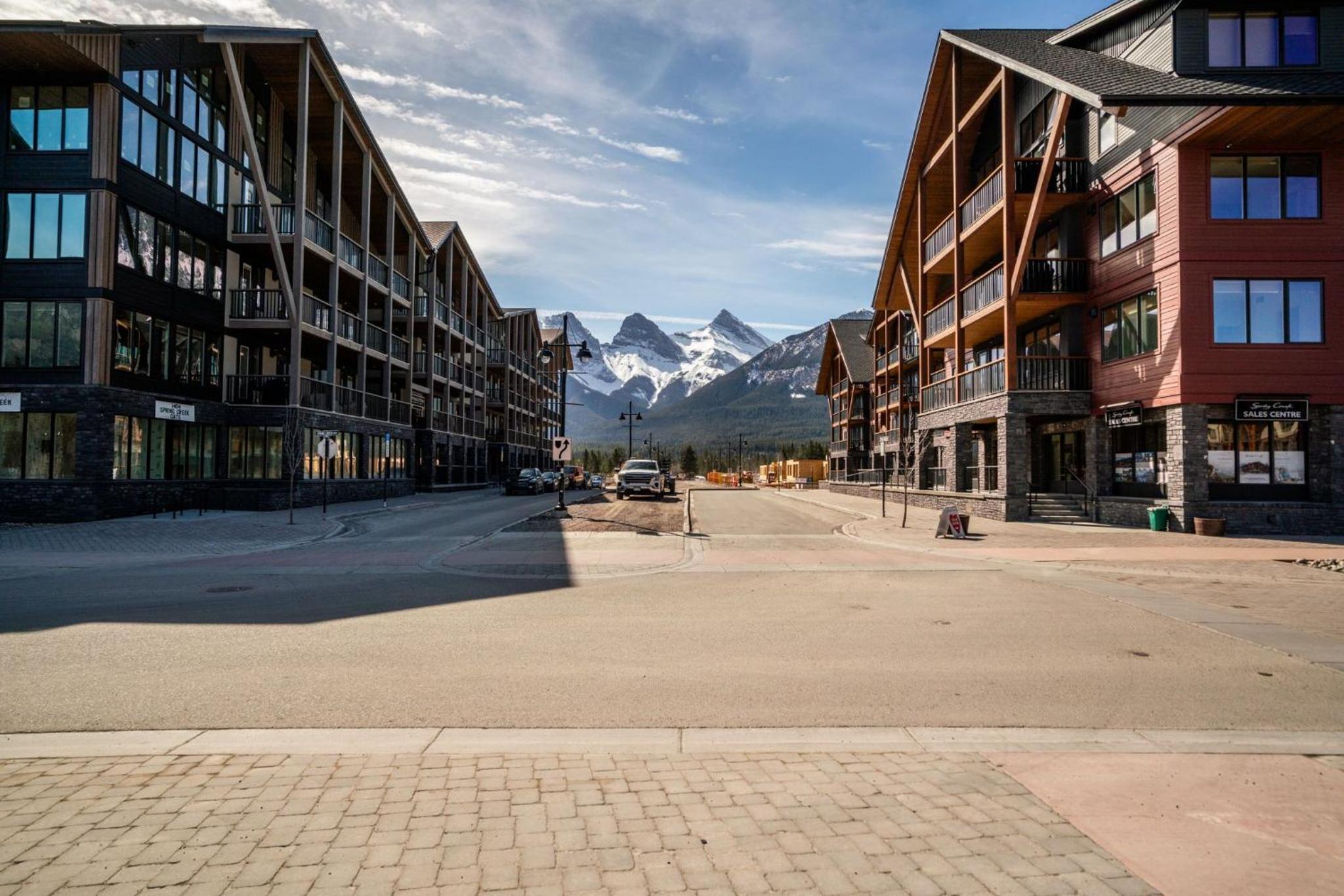 Timberstone Condo by Canadian Rockies Vacation Rentals