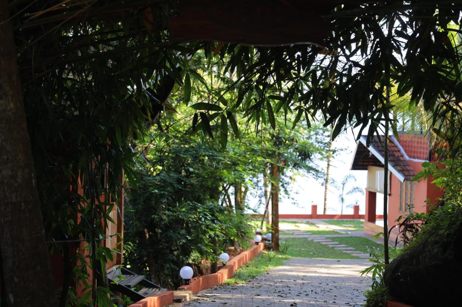 Mistil Garden Resort